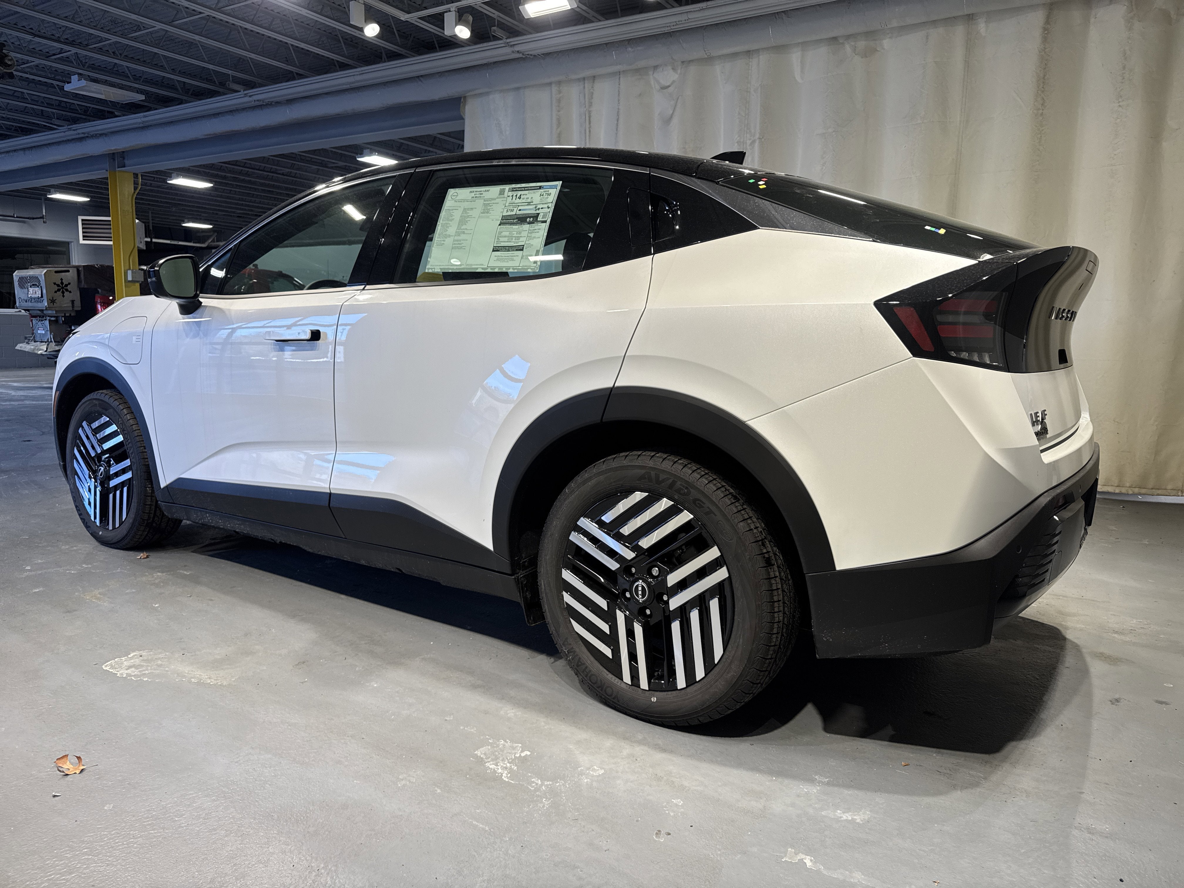 2026 Nissan LEAF SV+