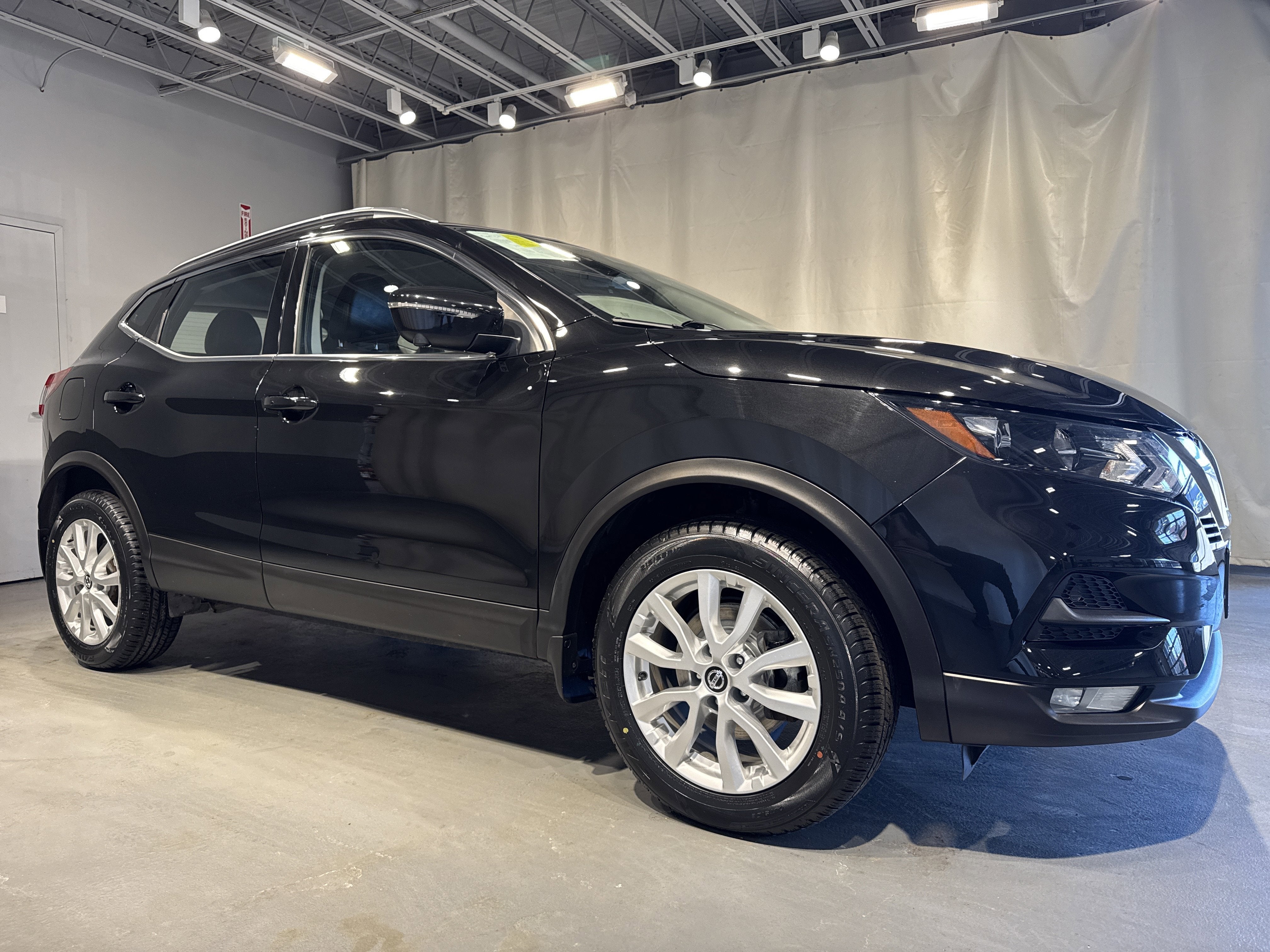 2022 Nissan Rogue Sport SV W/Technology Package