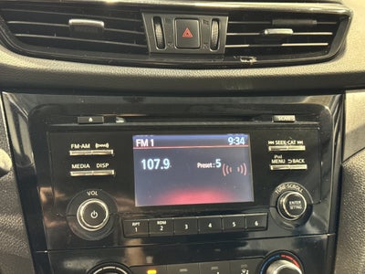 2017 Nissan Rogue Sport S W/Appearance Package