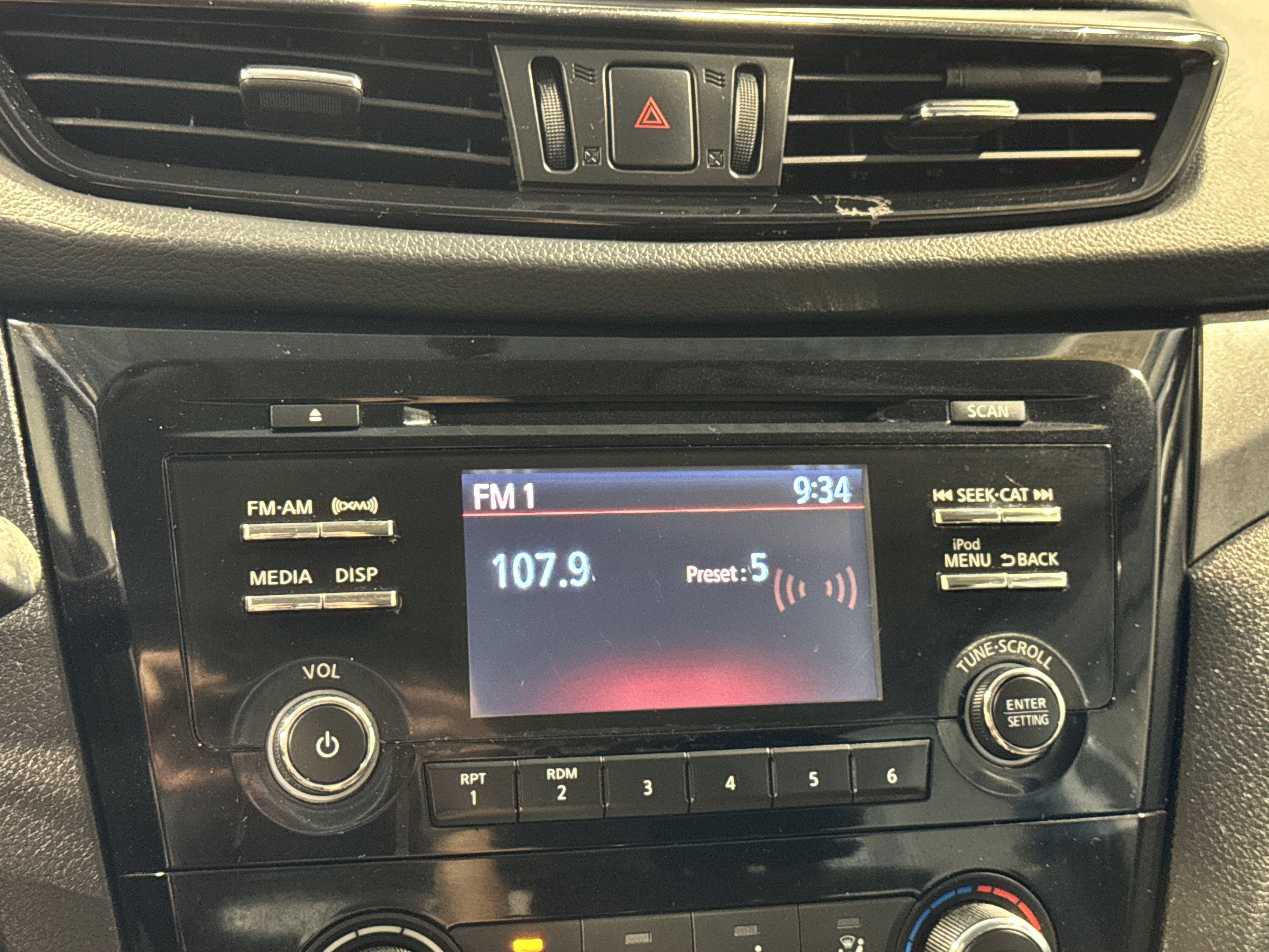 2017 Nissan Rogue Sport S W/Appearance Package