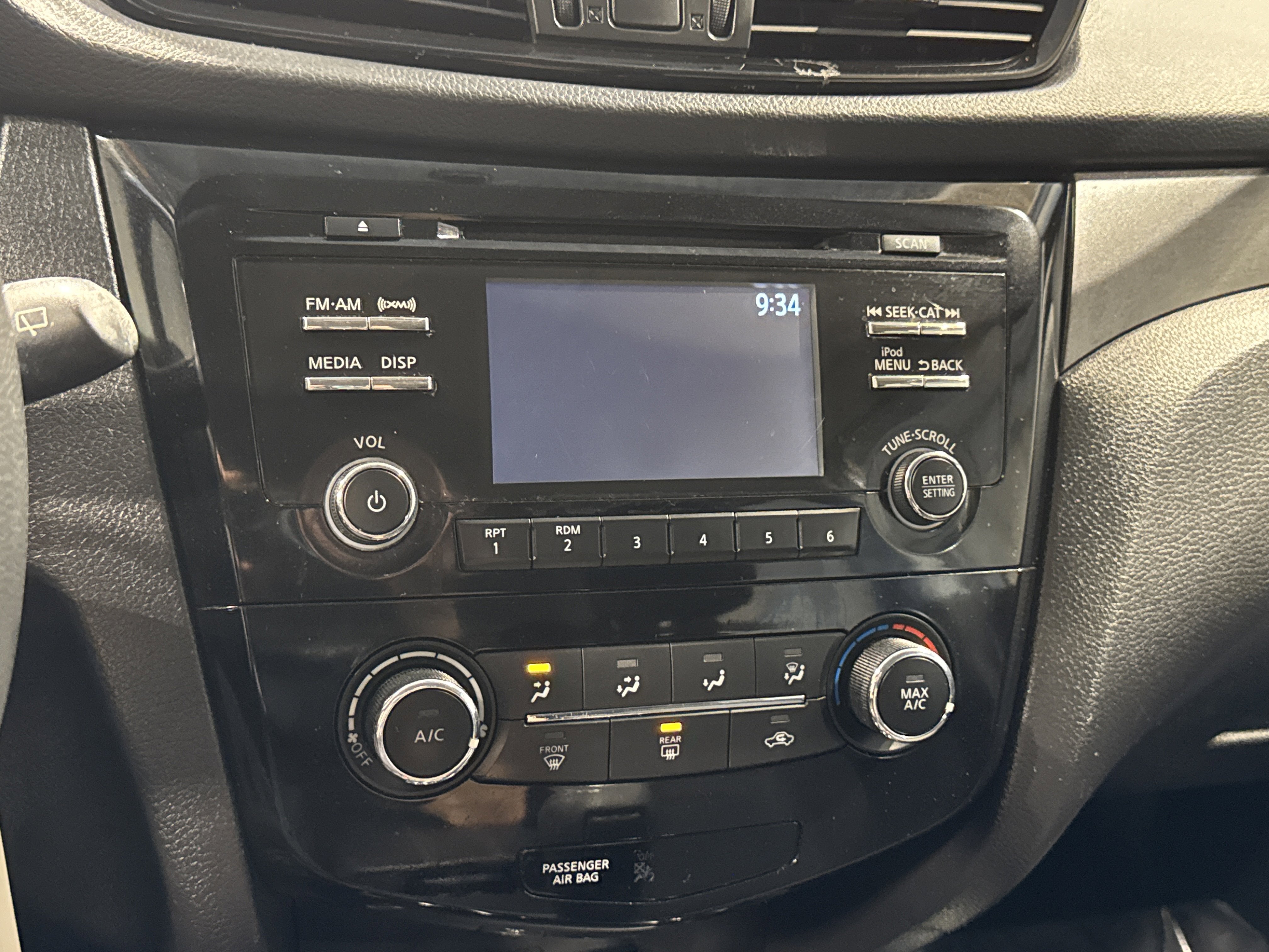 2017 Nissan Rogue Sport S W/Appearance Package