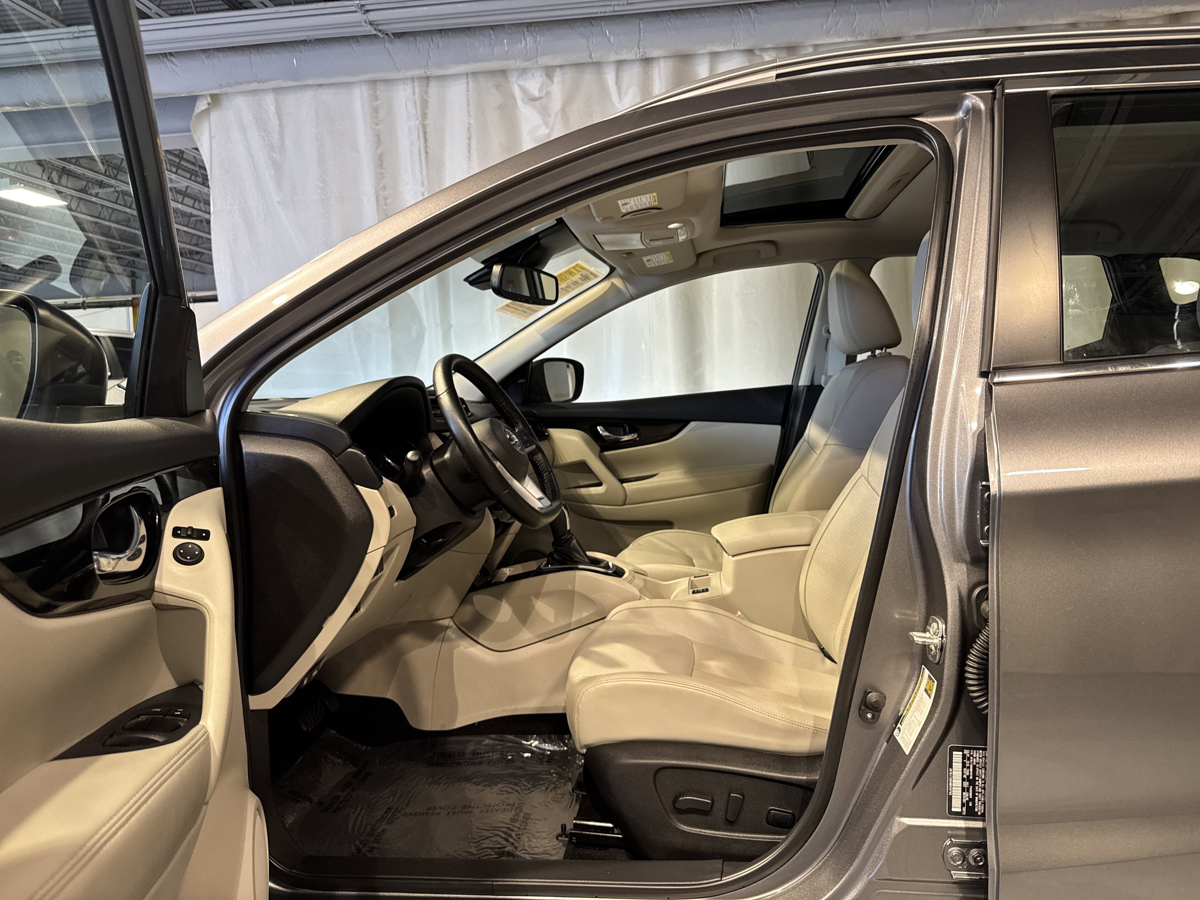 2022 Nissan Rogue Sport SL W/Premium Package