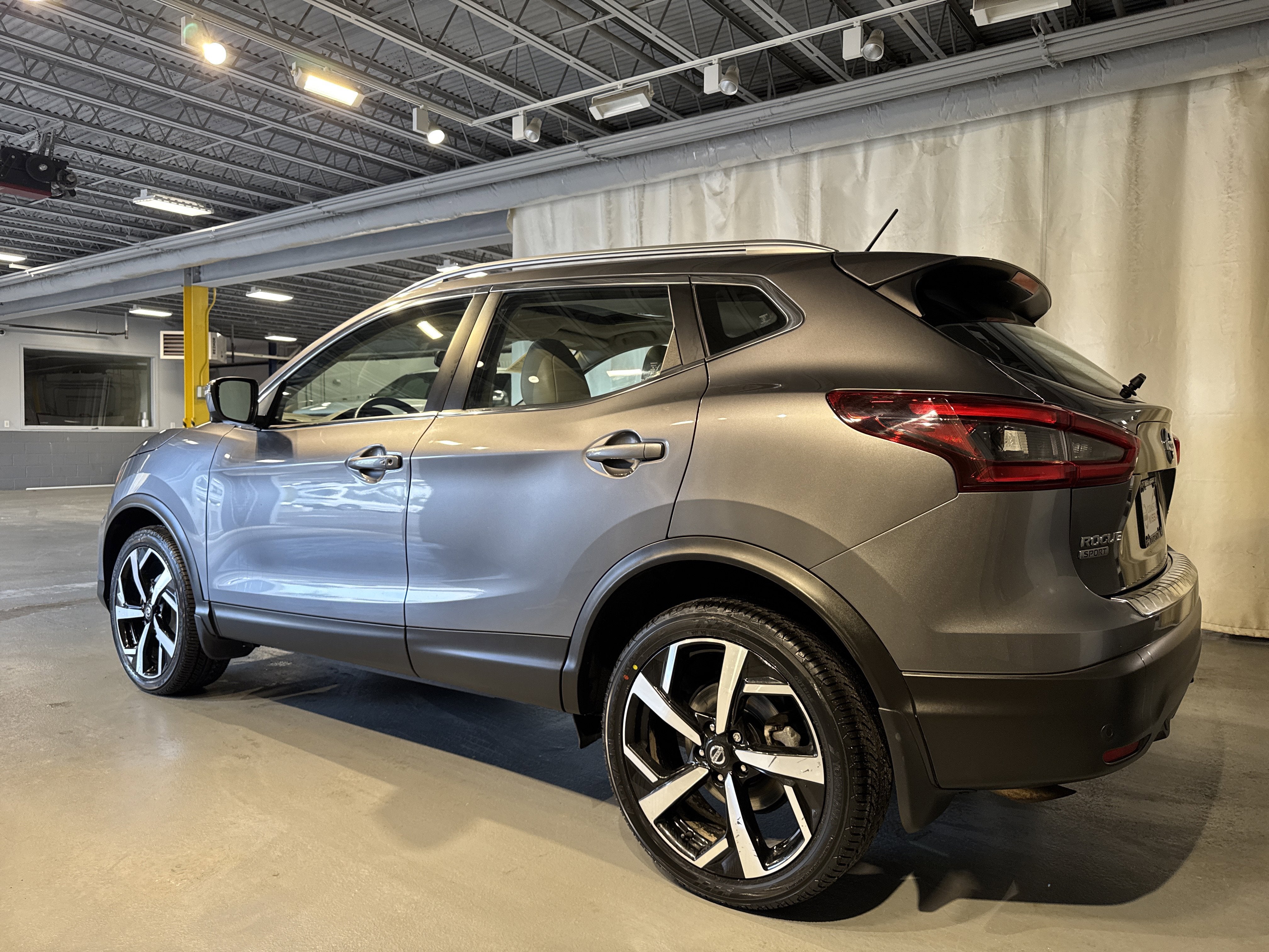 2022 Nissan Rogue Sport SL W/Premium Package