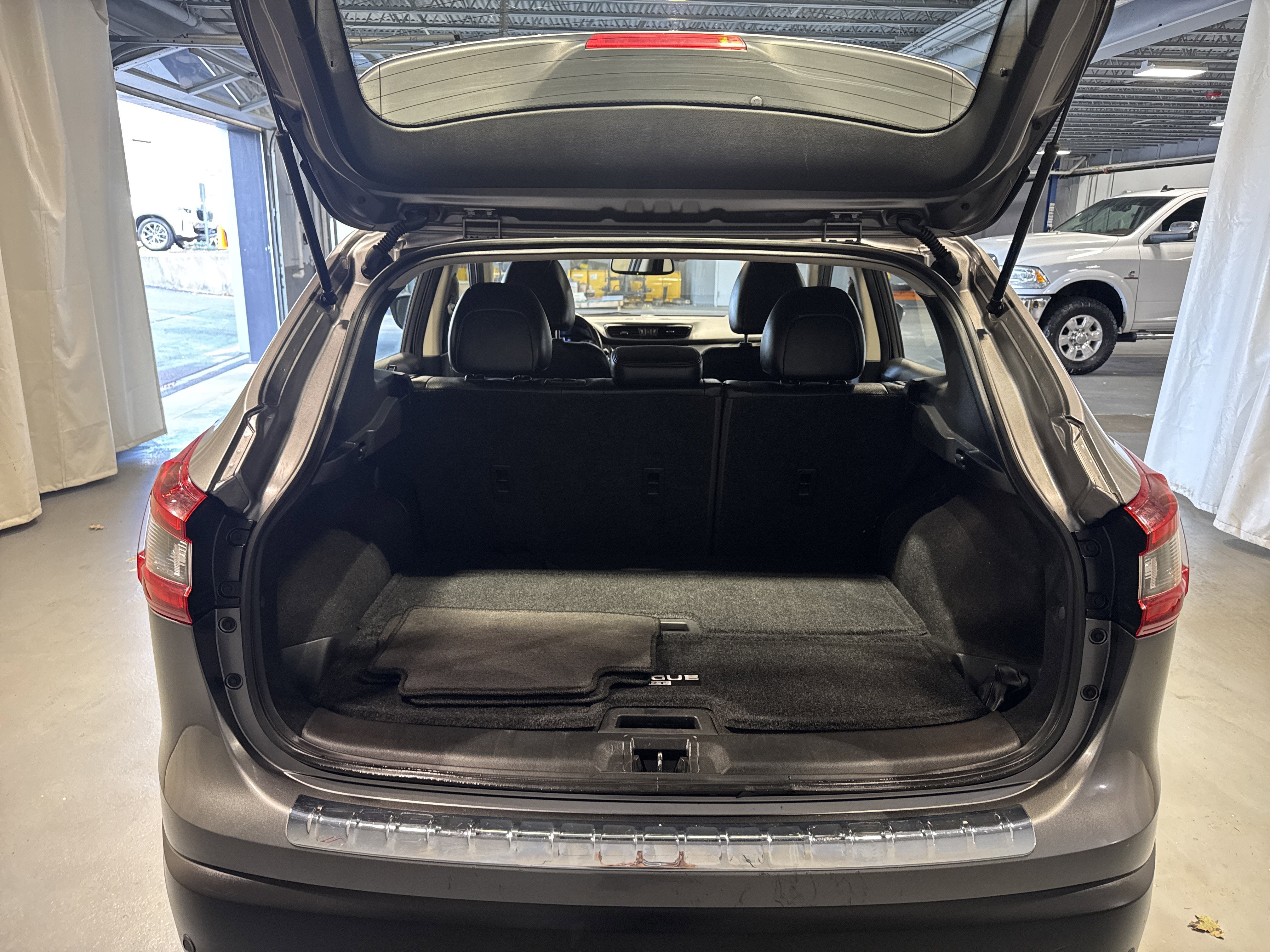 2020 Nissan Rogue Sport SL W/Premium Package