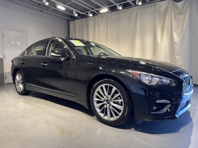 2023 INFINITI Q50 LUXE