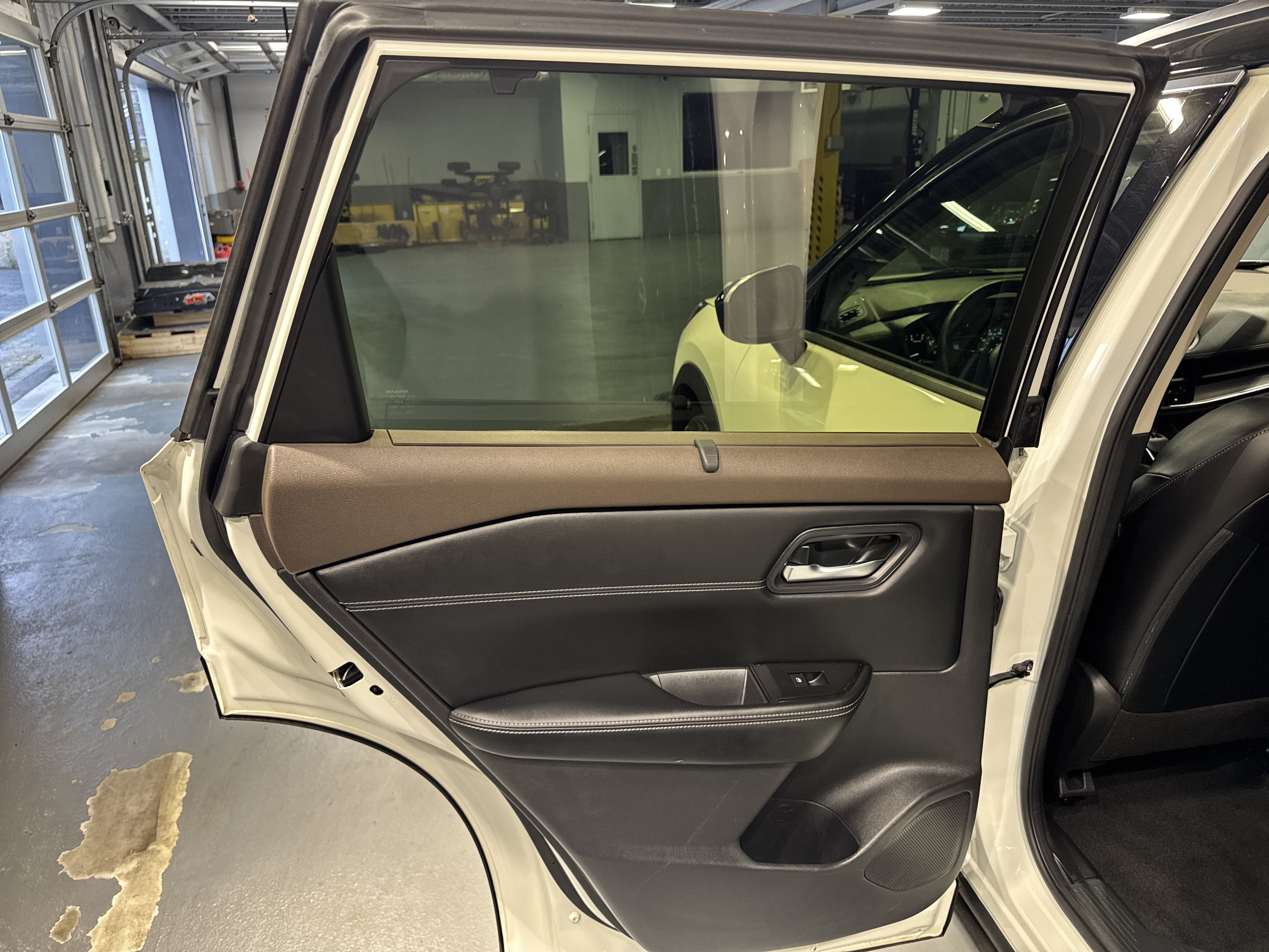 2023 Nissan Rogue SV W/Premium Package & Midnight Package
