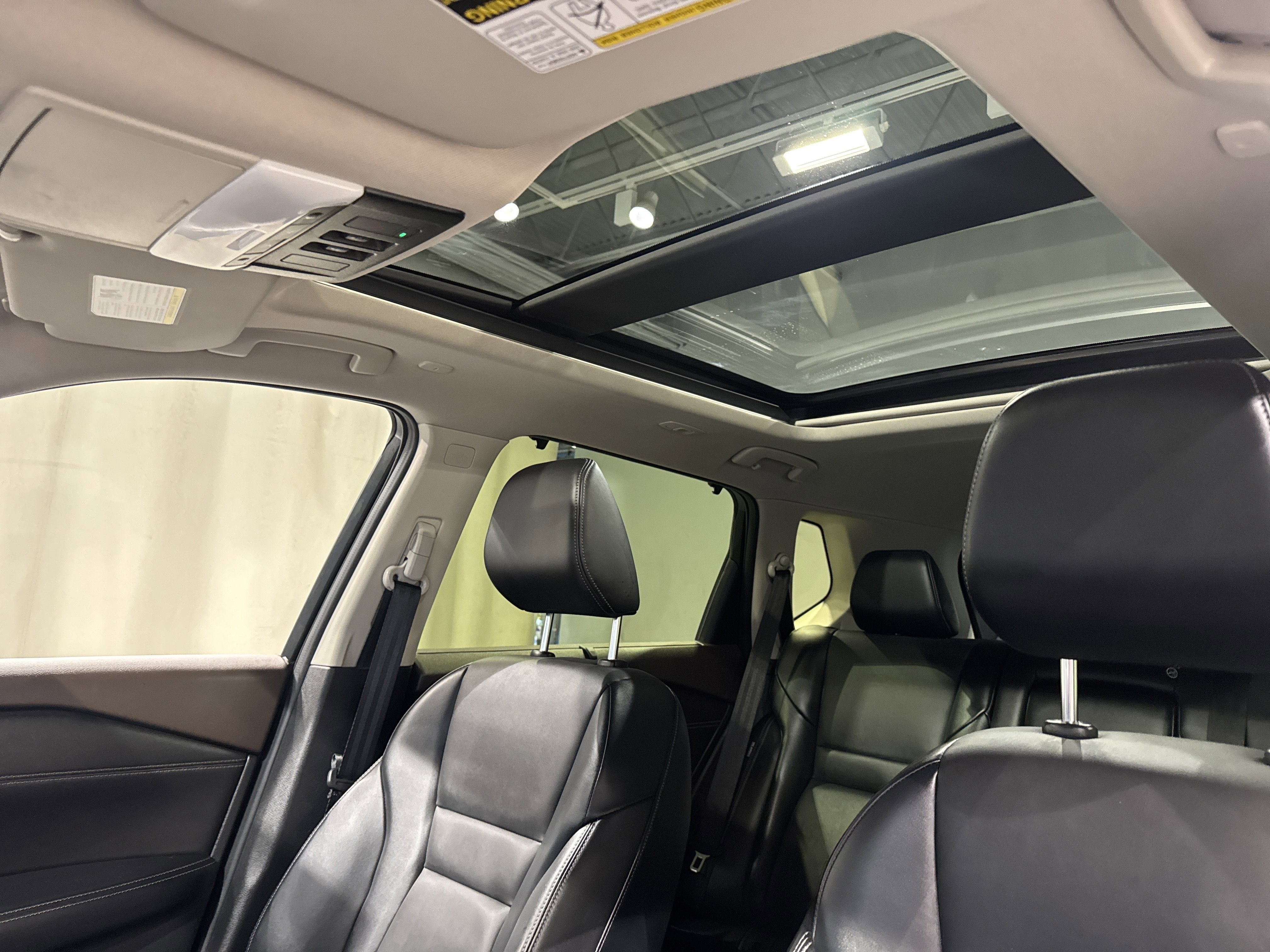 2023 Nissan Rogue SV W/Premium & Midnight Package