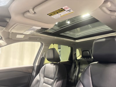 2023 Nissan Rogue SV W/Premium Package & Midnight Package