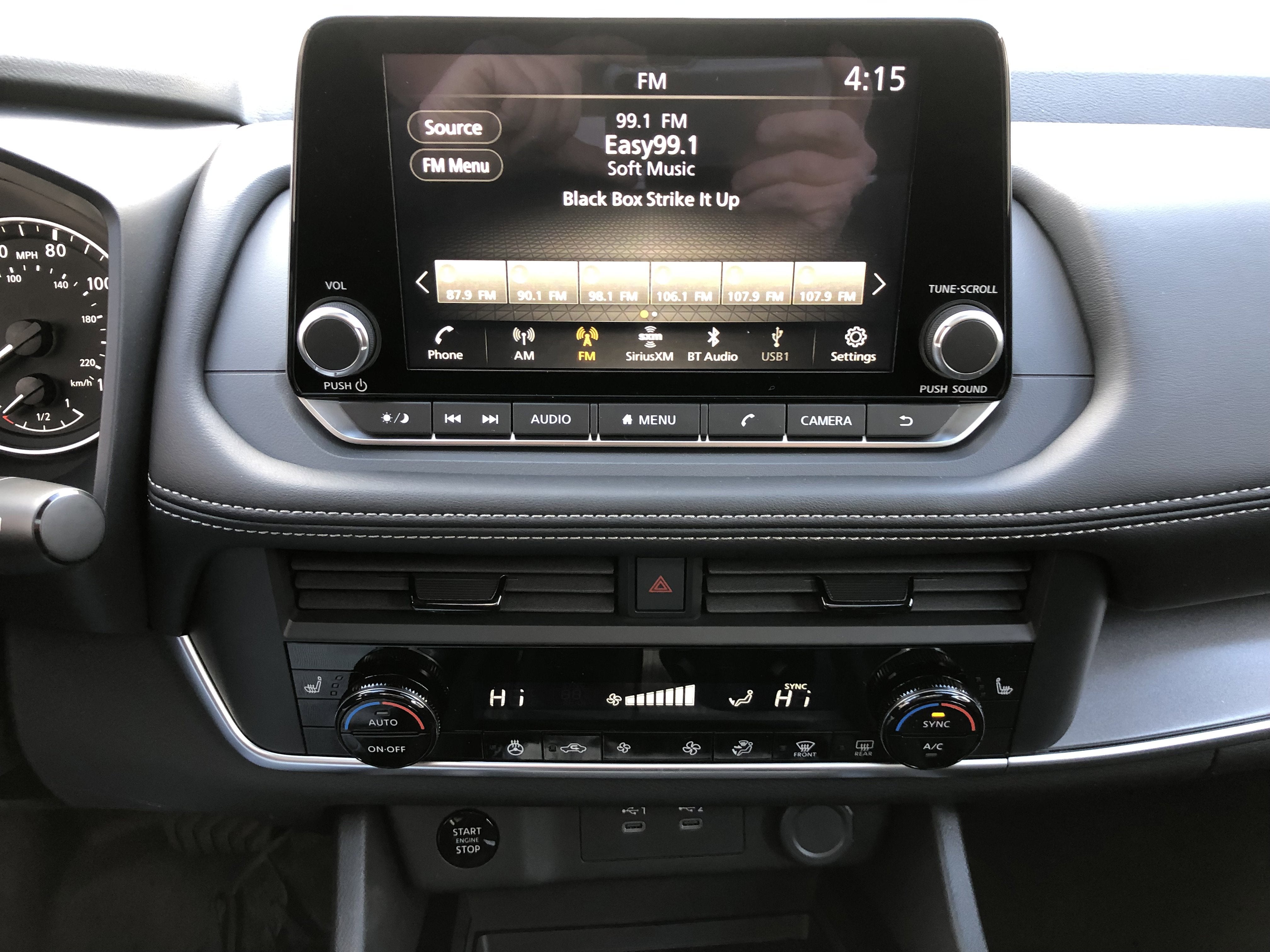 2026 Nissan Rogue Dark Armor