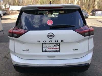 2026 Nissan Rogue Dark Armor