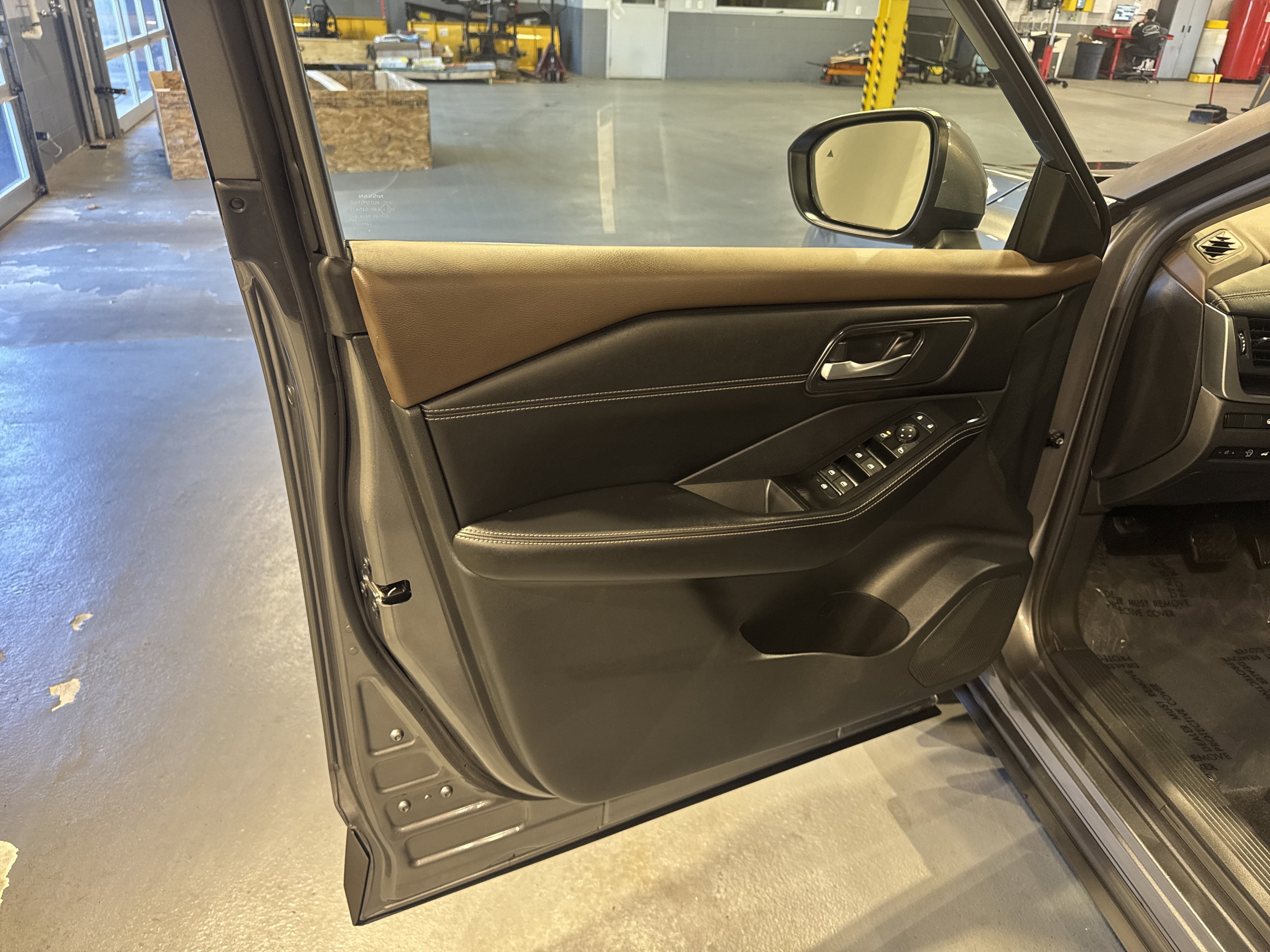 2023 Nissan Rogue SV W/Premium Package