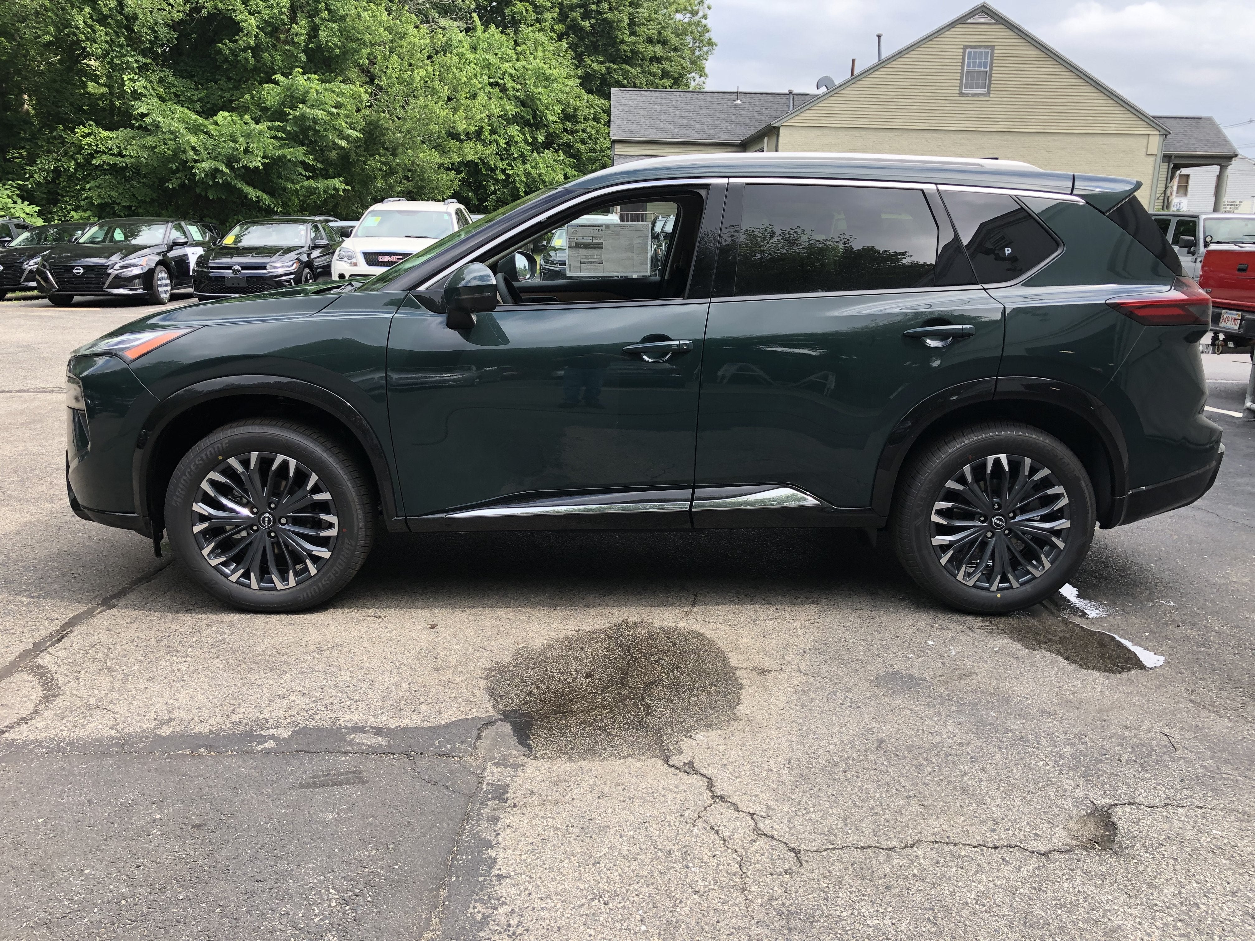 2026 Nissan Rogue Platinum