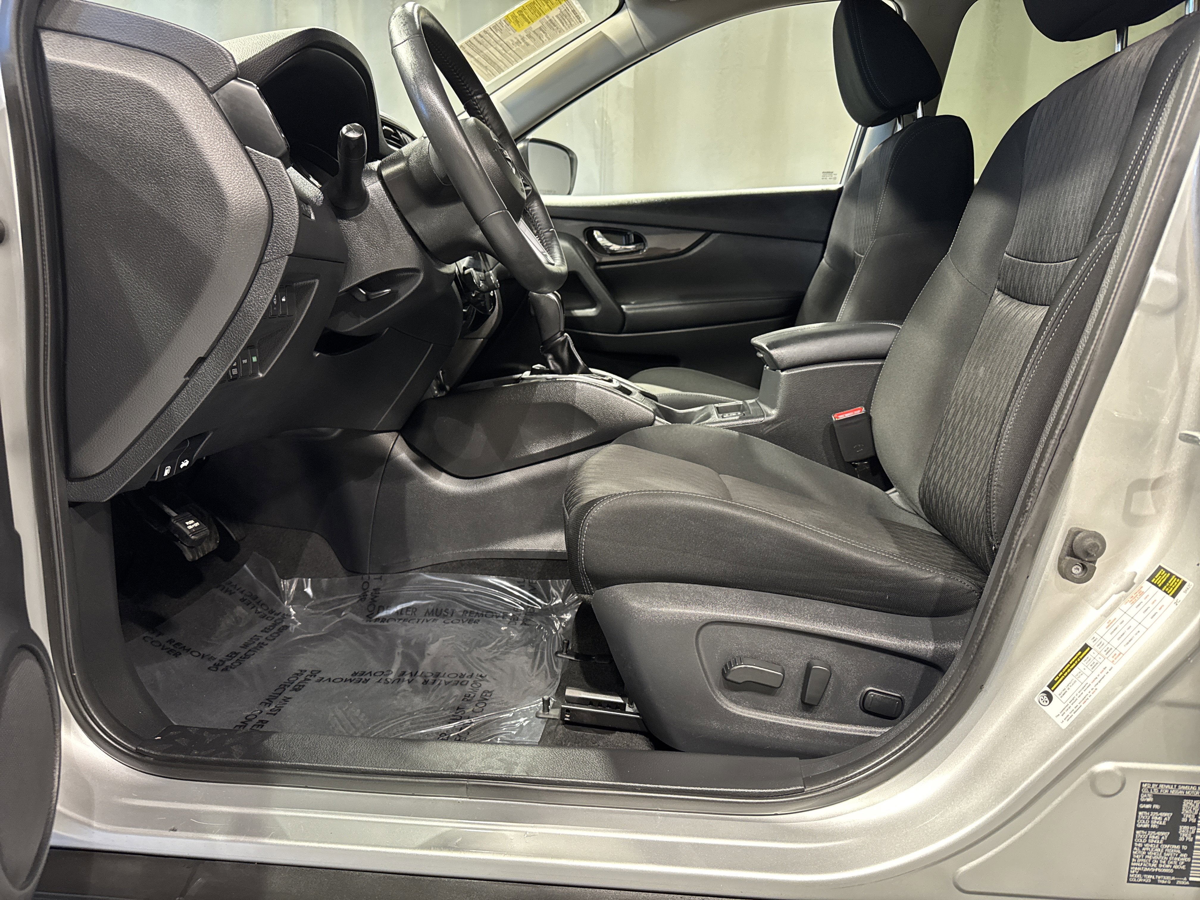 2017 Nissan Rogue SV W/Premium Package