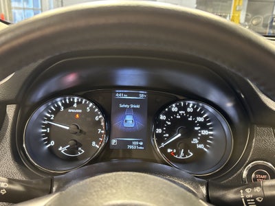 2017 Nissan Rogue SV W/Premium Package