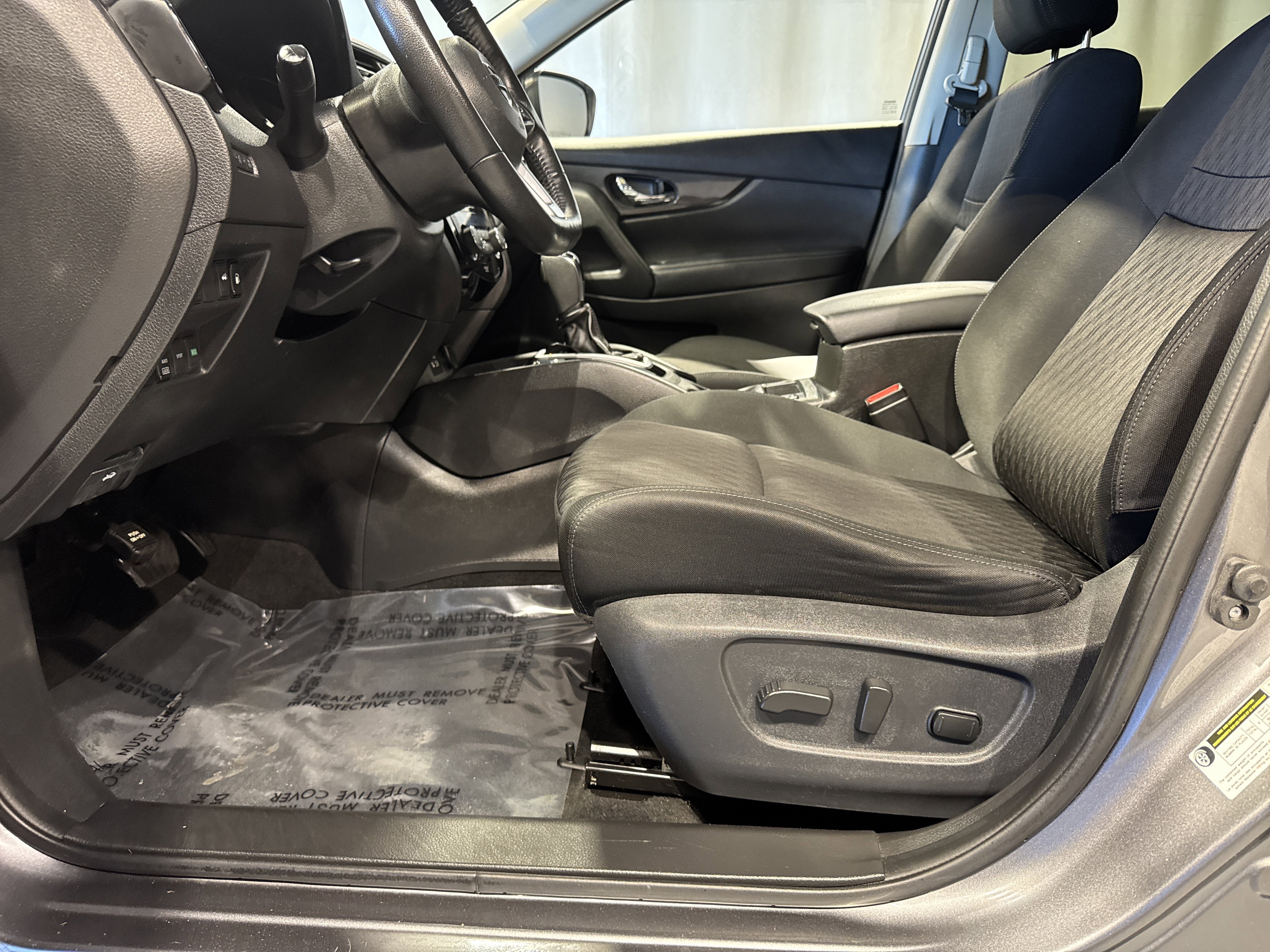 2018 Nissan Rogue Base