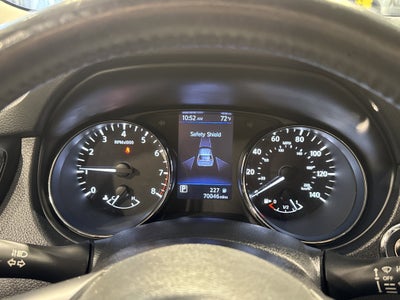 2018 Nissan Rogue Base