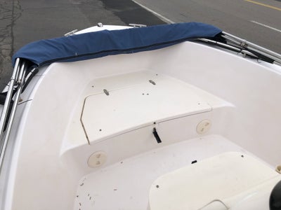 2011 GRADY WHITE 18 FISHERMAN Base