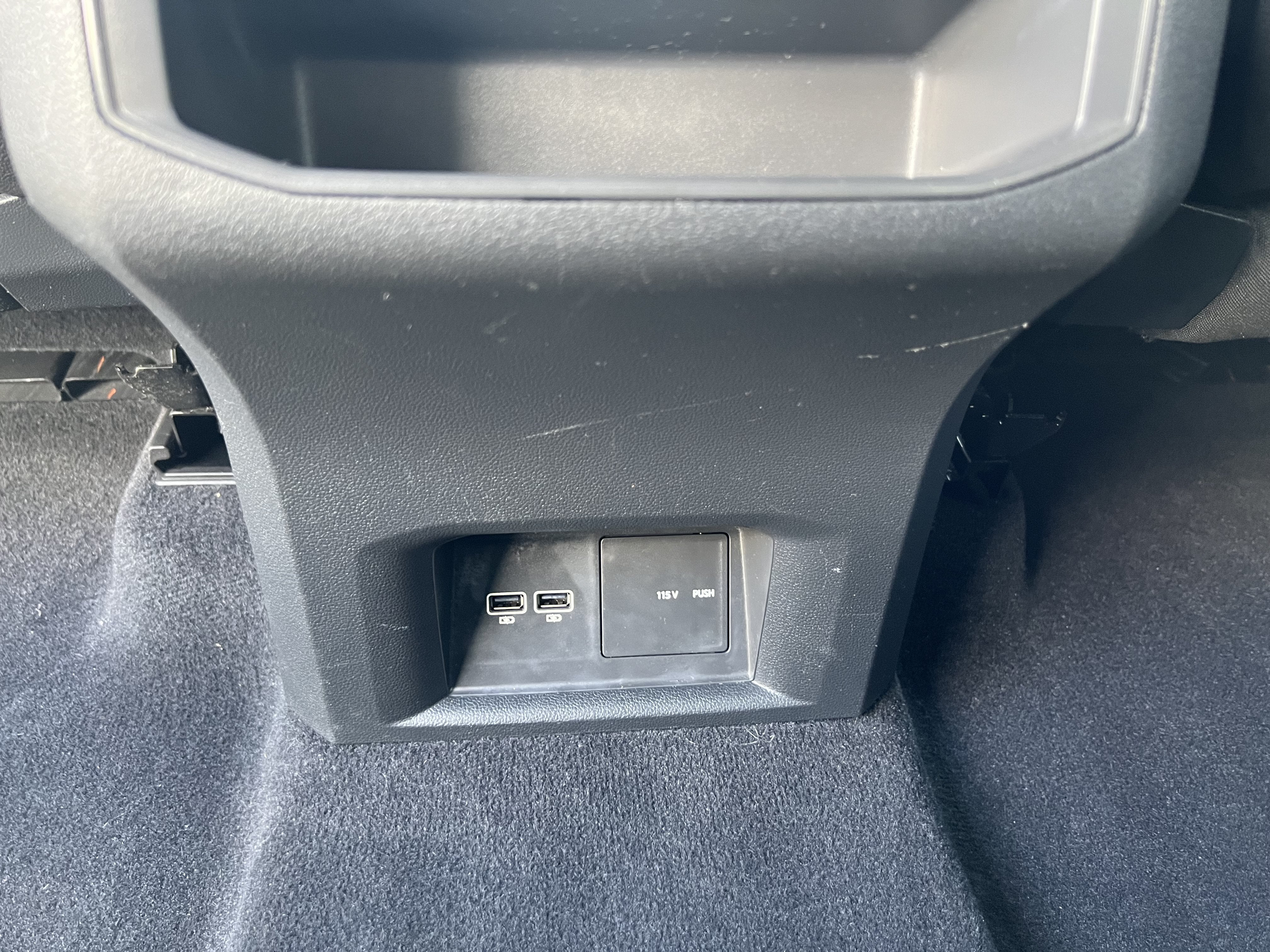 2020 Volkswagen Atlas Cross Sport 3.6L V6 SE w/Technology