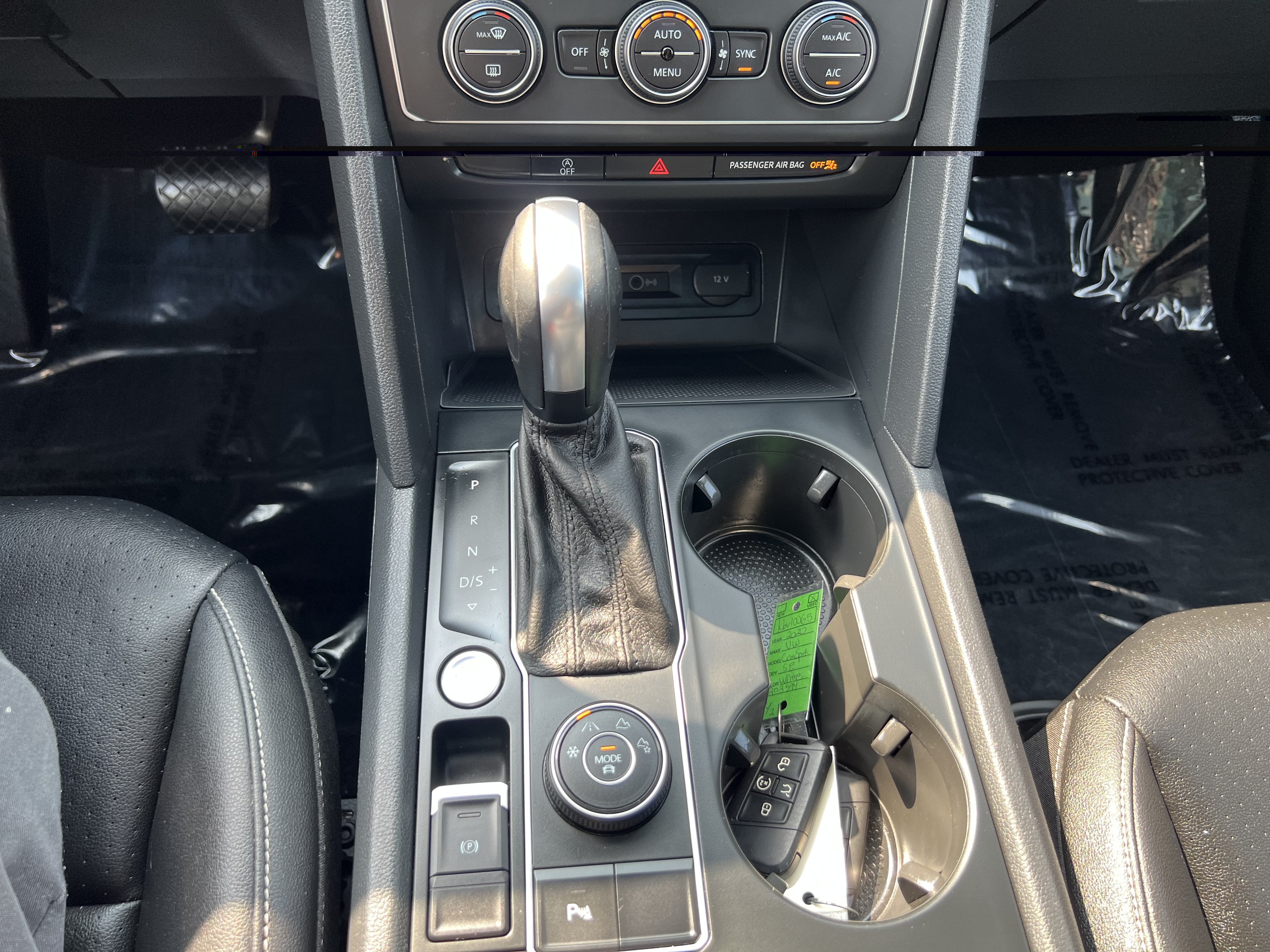 2020 Volkswagen Atlas Cross Sport 2.0T SE w/Technology
