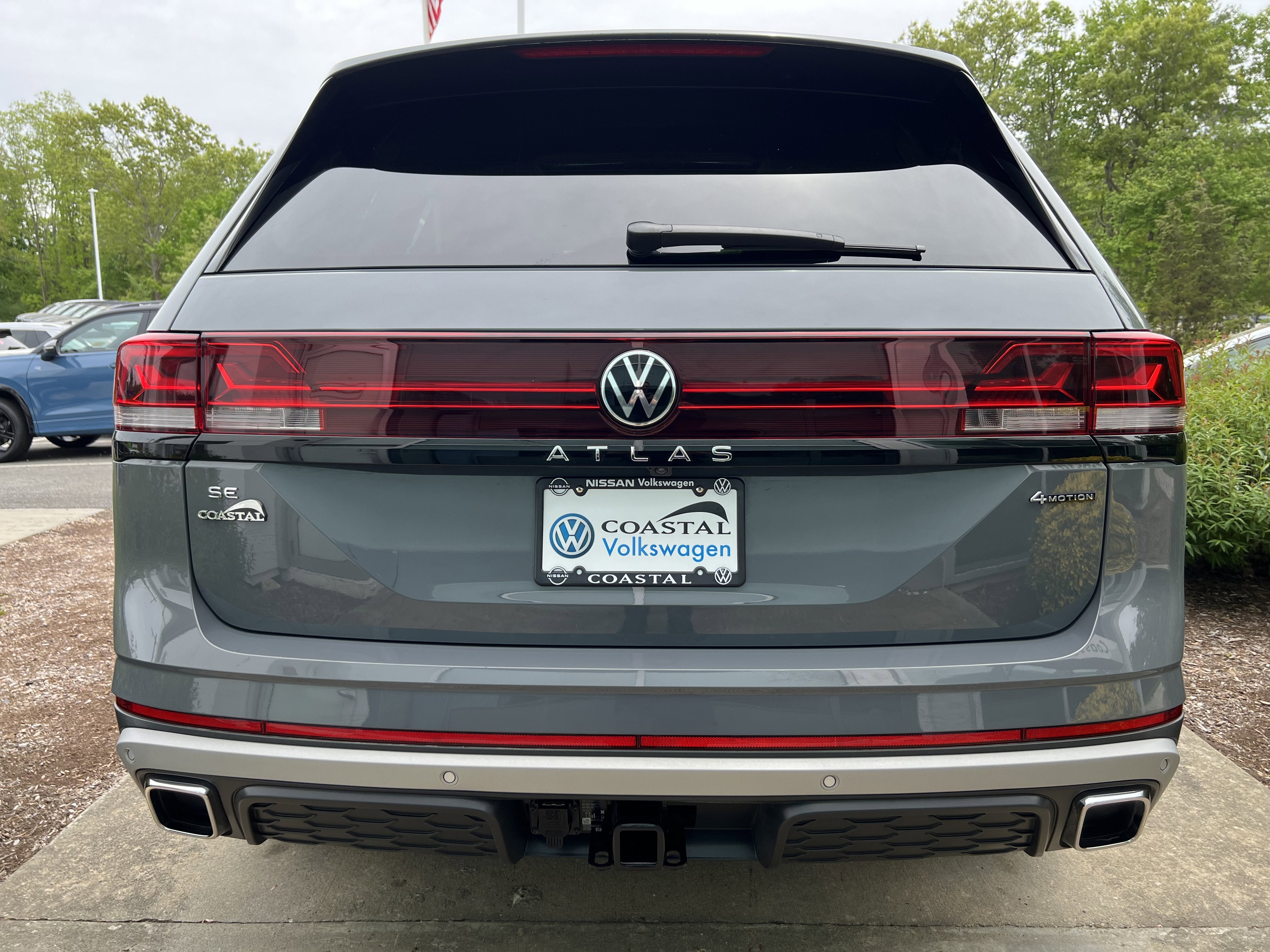 2025 Volkswagen Atlas 2.0T Peak Edition