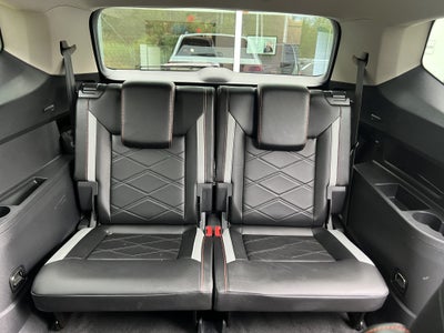 2024 Volkswagen Atlas 2.0T Peak Edition SE w/Technology