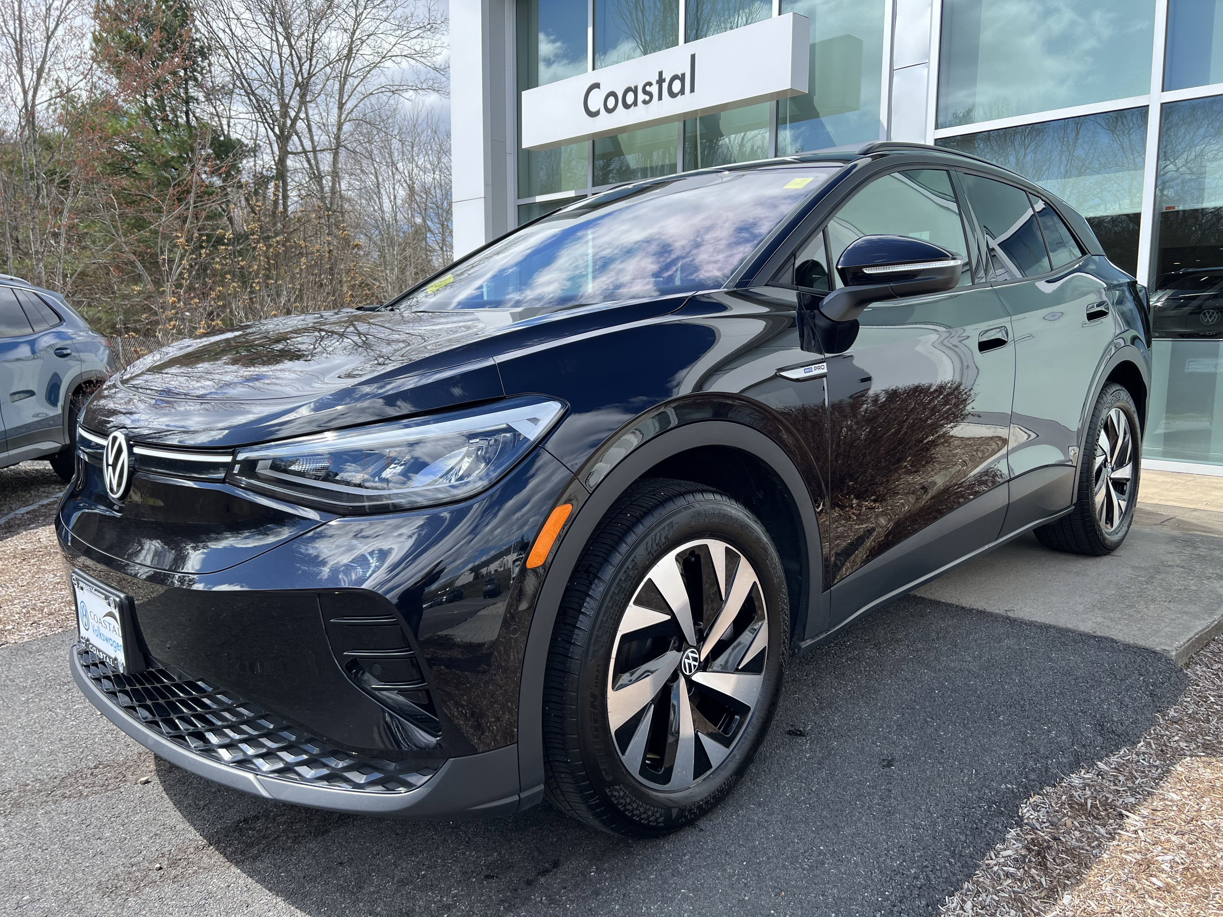 2023 Volkswagen ID.4 Pro