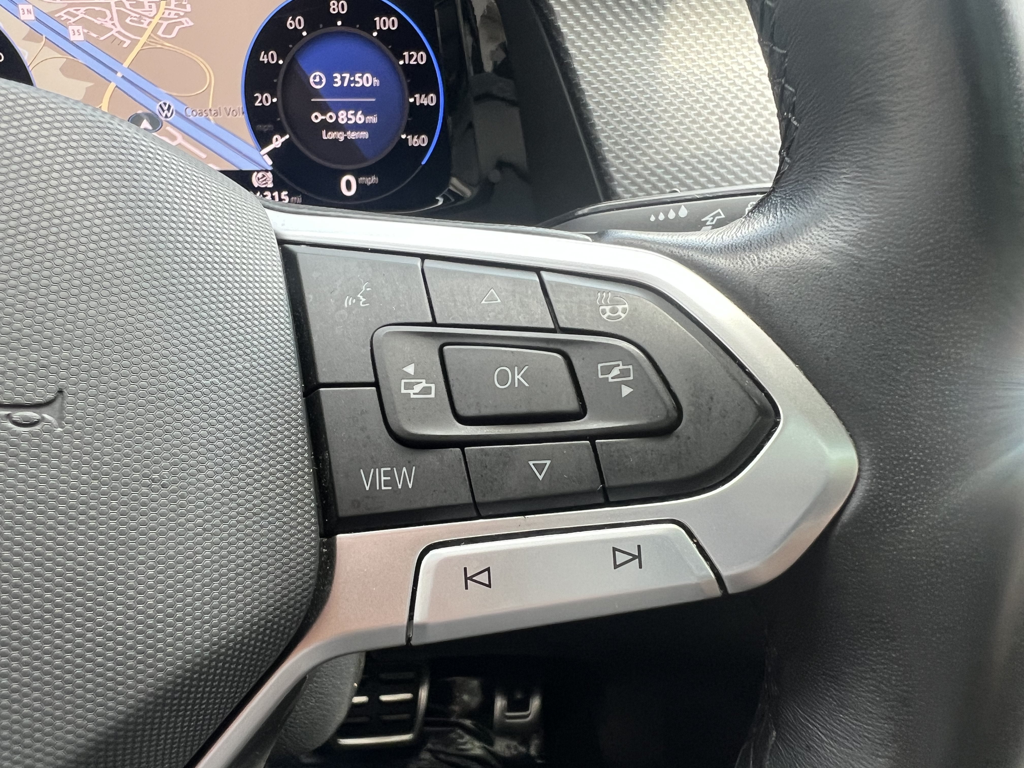 2024 Volkswagen Atlas Cross Sport 2.0T SEL Premium R-Line