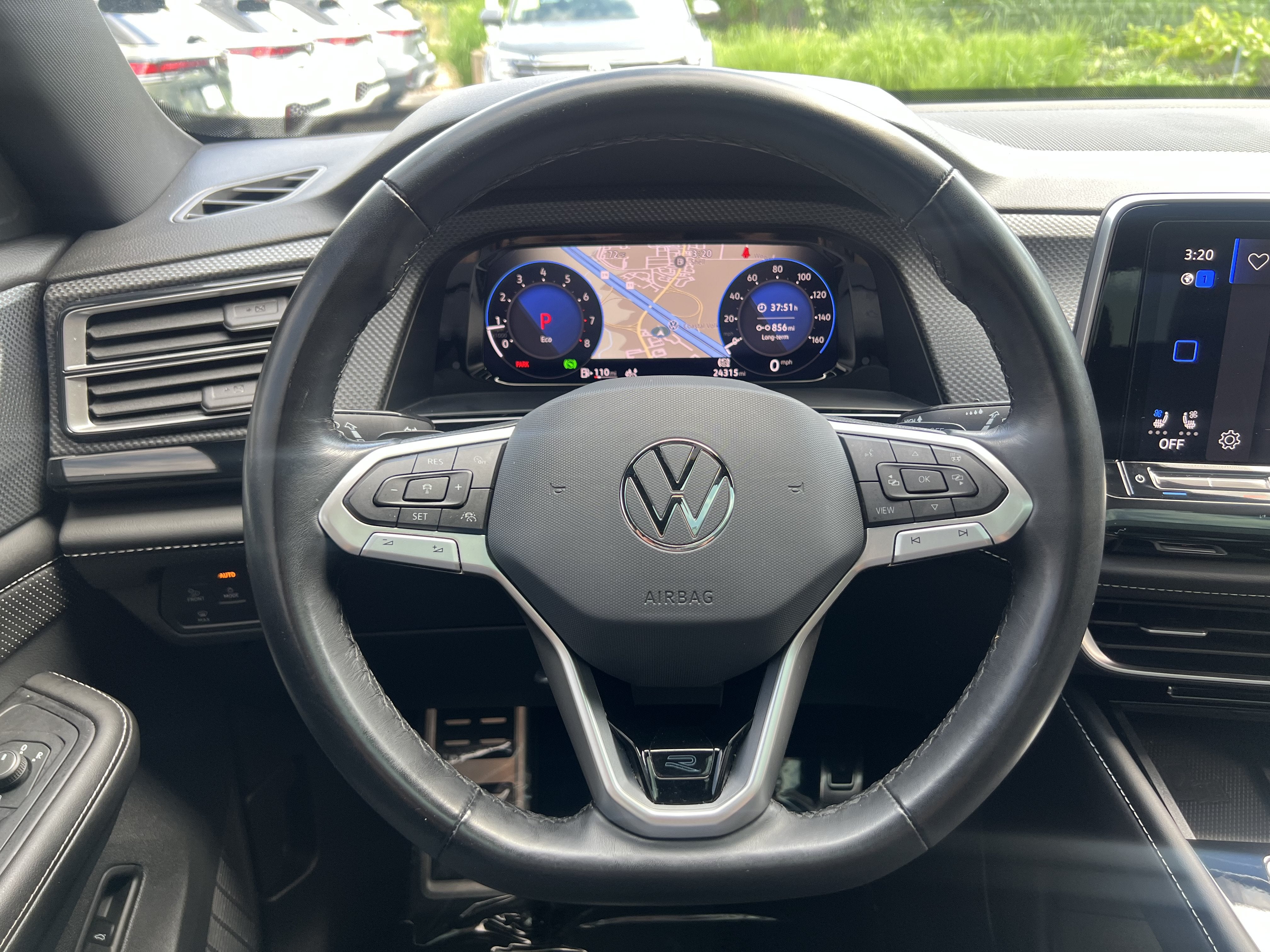 2024 Volkswagen Atlas Cross Sport 2.0T SEL Premium R-Line