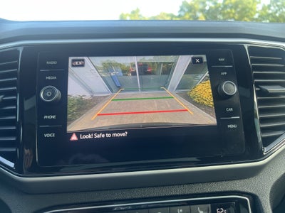 2023 Volkswagen Atlas Cross Sport 3.6L V6 SEL Premium R-Line