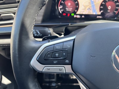 2024 Volkswagen Atlas 2.0T SEL Premium R-Line