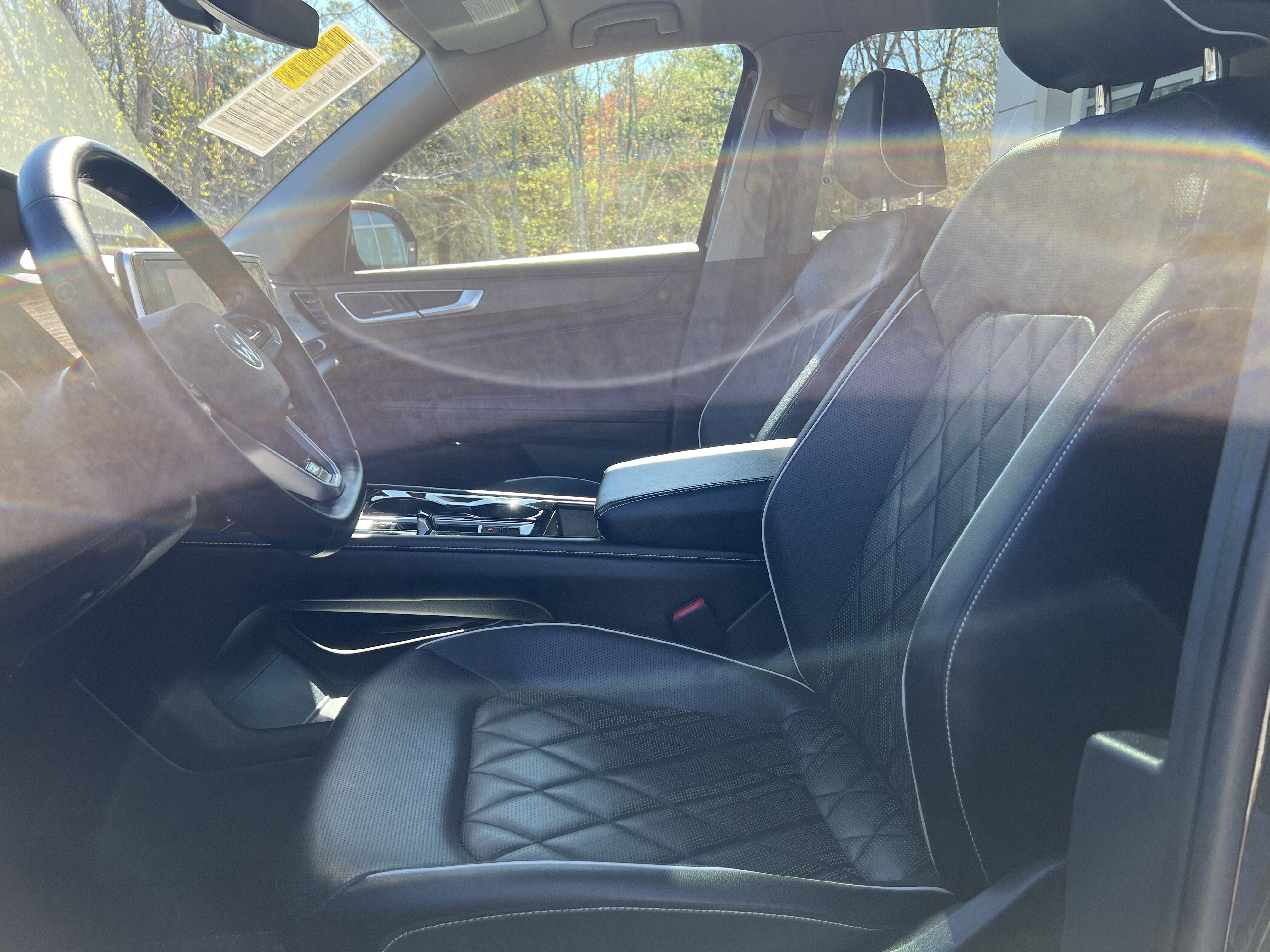 2024 Volkswagen Atlas 2.0T SEL Premium R-Line