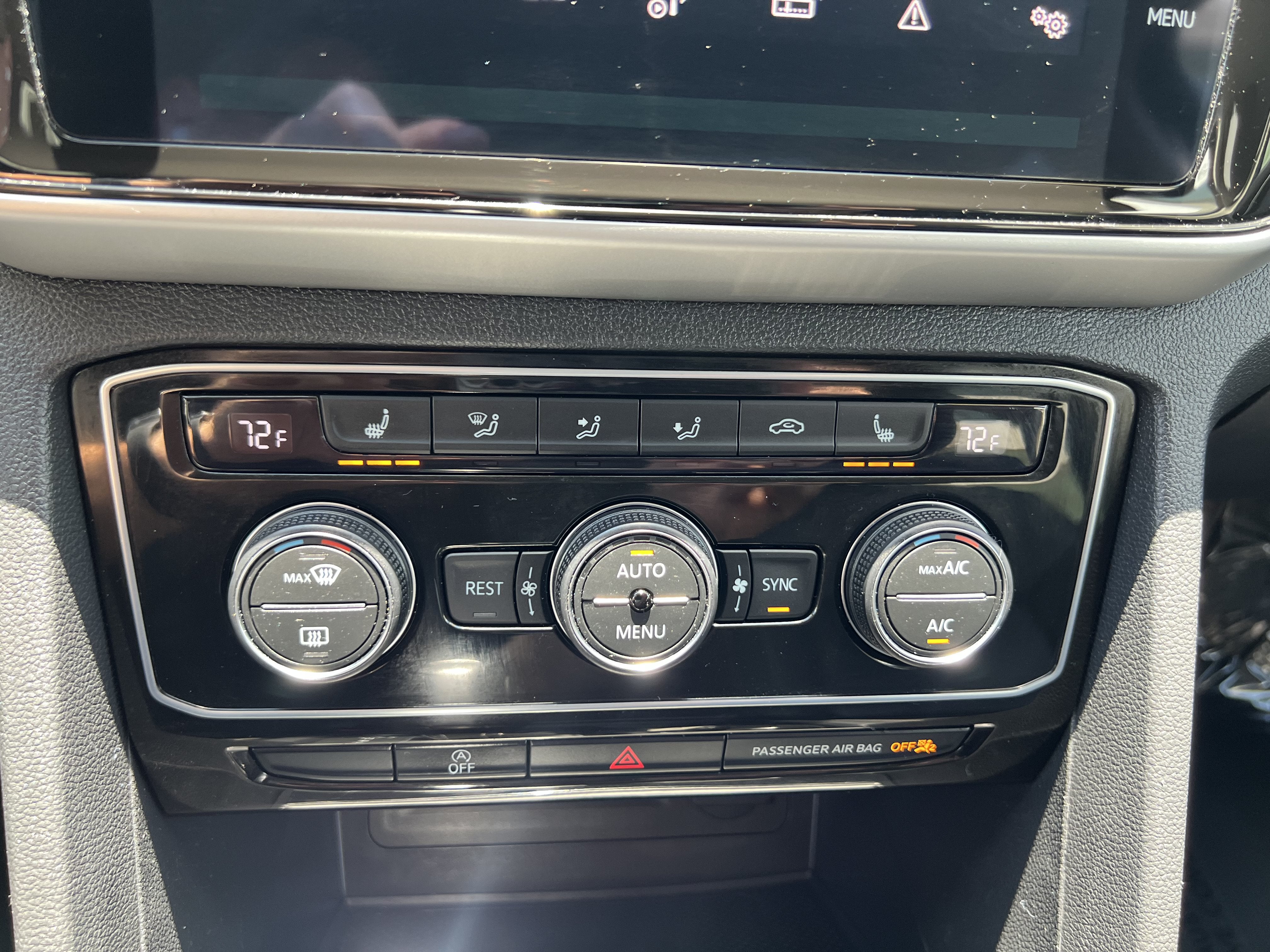 2022 Volkswagen Atlas 2.0T SE w/Technology