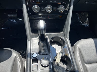 2022 Volkswagen Atlas 2.0T SE w/Technology