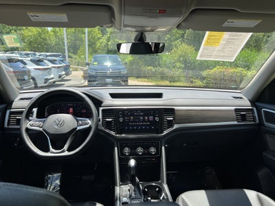 2022 Volkswagen Atlas 2.0T SE w/Technology