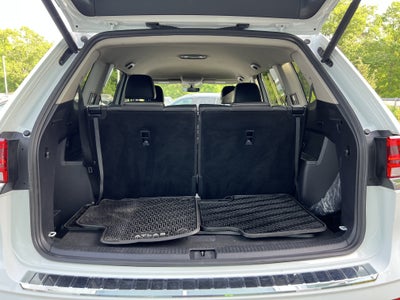 2023 Volkswagen Atlas 3.6L V6 SE w/Technology W/Black Wheel Package