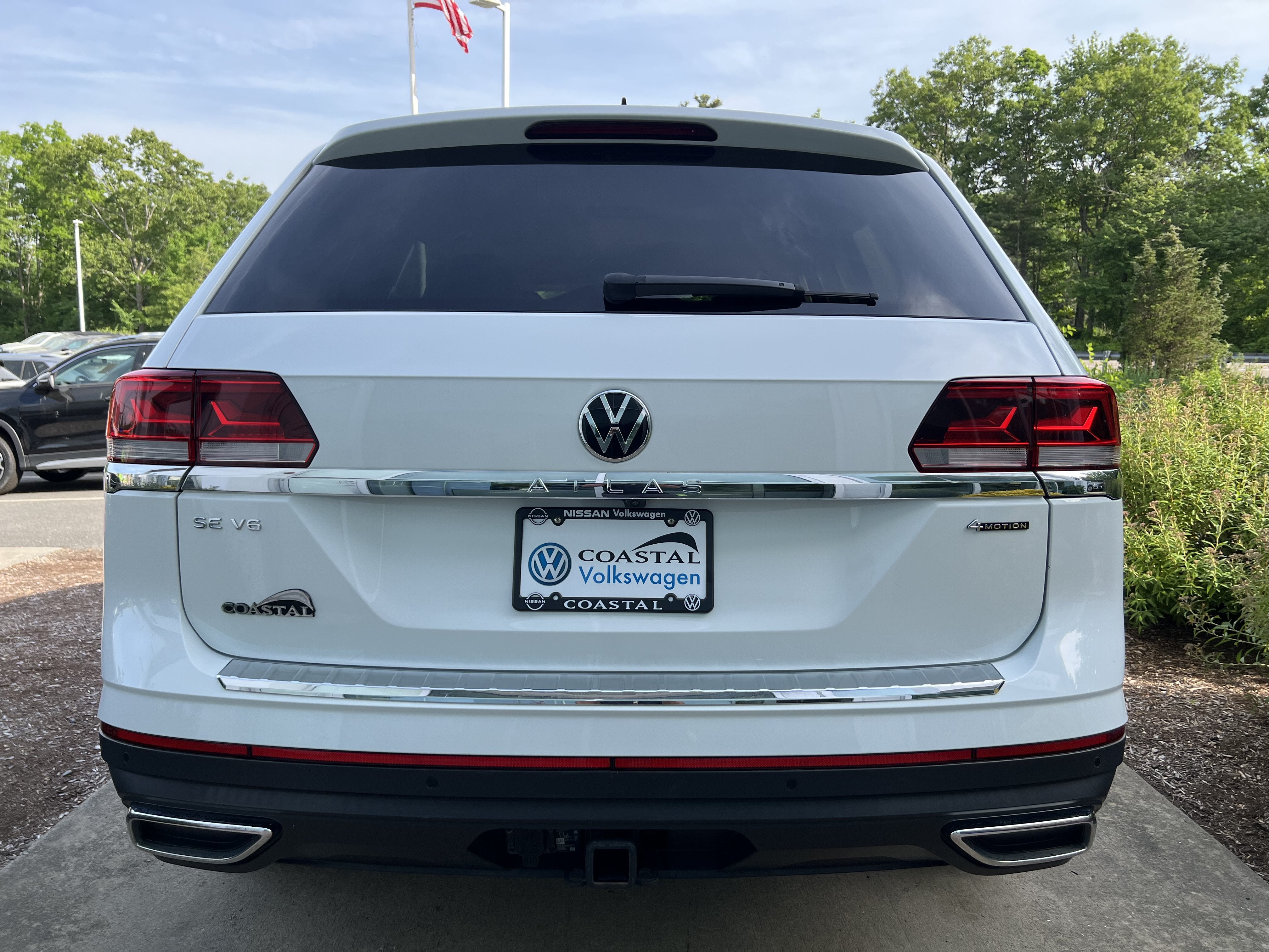 2023 Volkswagen Atlas 3.6L V6 SE w/Technology W/Black Wheel Package