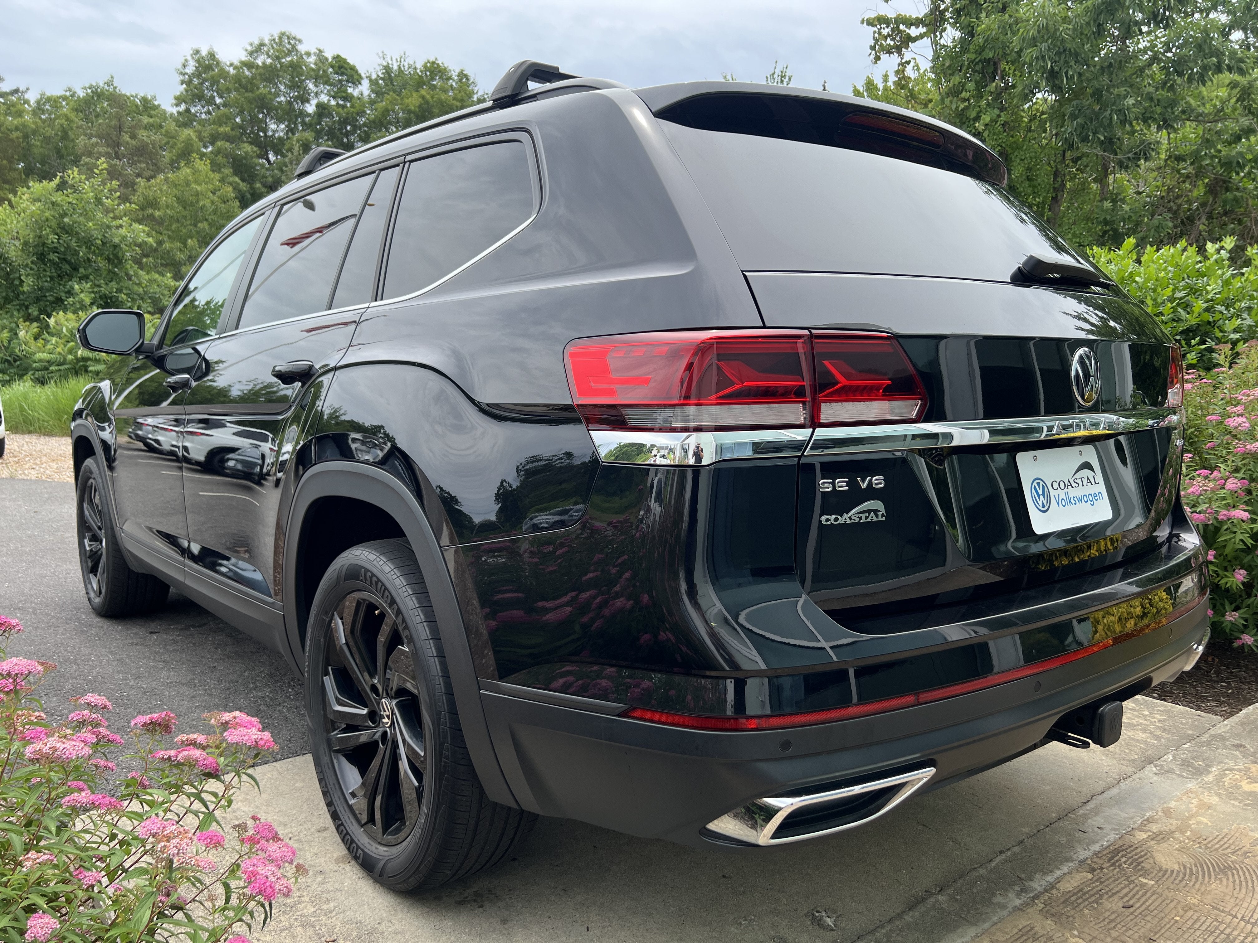 2023 Volkswagen Atlas 3.6L V6 SE w/Technology