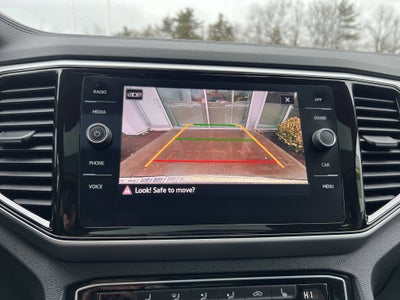 2023 Volkswagen Atlas 3.6L V6 SE w/Technology w/panoramic sunroof