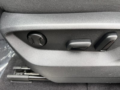 2023 Volkswagen Atlas 3.6L V6 SE w/Technology w/panoramic sunroof