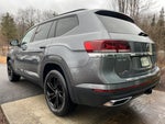 2023 Volkswagen Atlas 3.6L V6 SE w/Technology w/panoramic sunroof