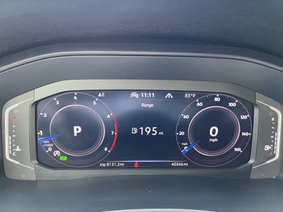 2023 Volkswagen Atlas 3.6L V6 SE w/Technology W/Panoramic Sunroof