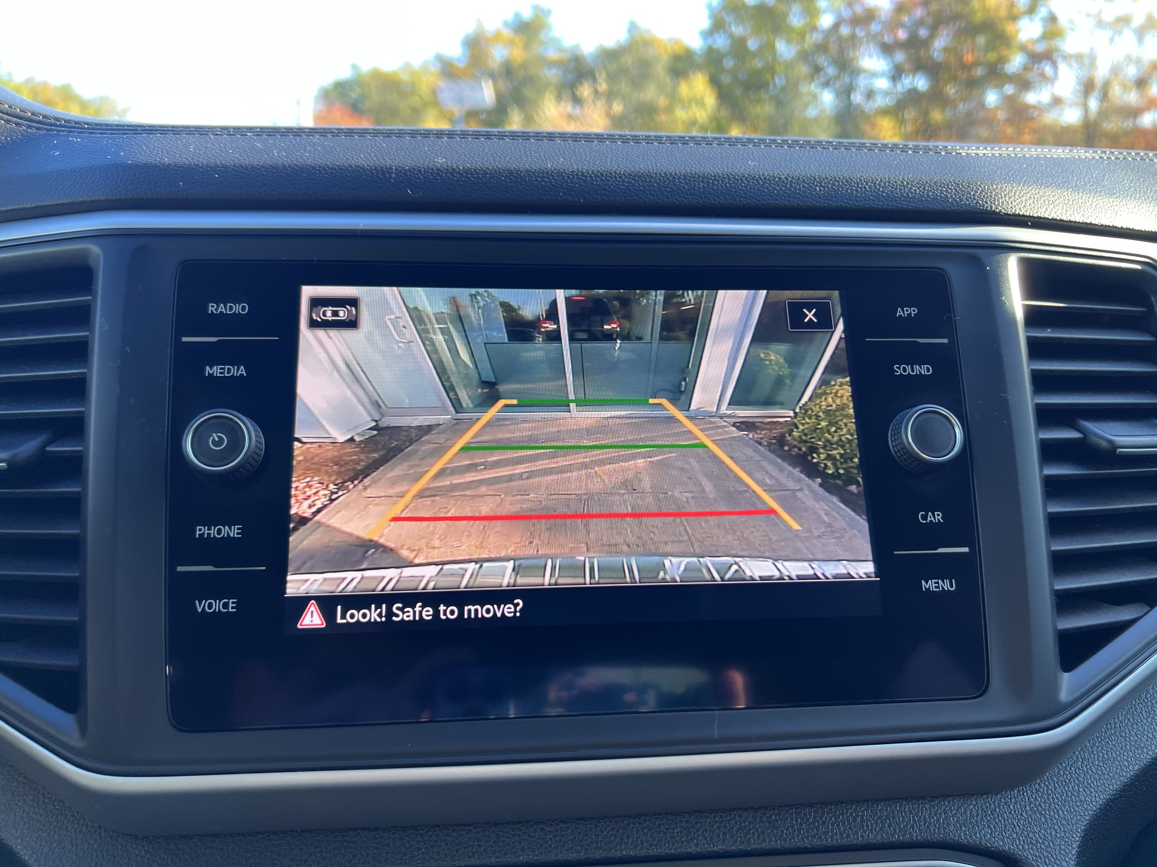 2021 Volkswagen Atlas 3.6L V6 SE w/Technology