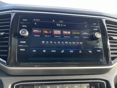 2023 Volkswagen Atlas 3.6L V6 SE w/Technology