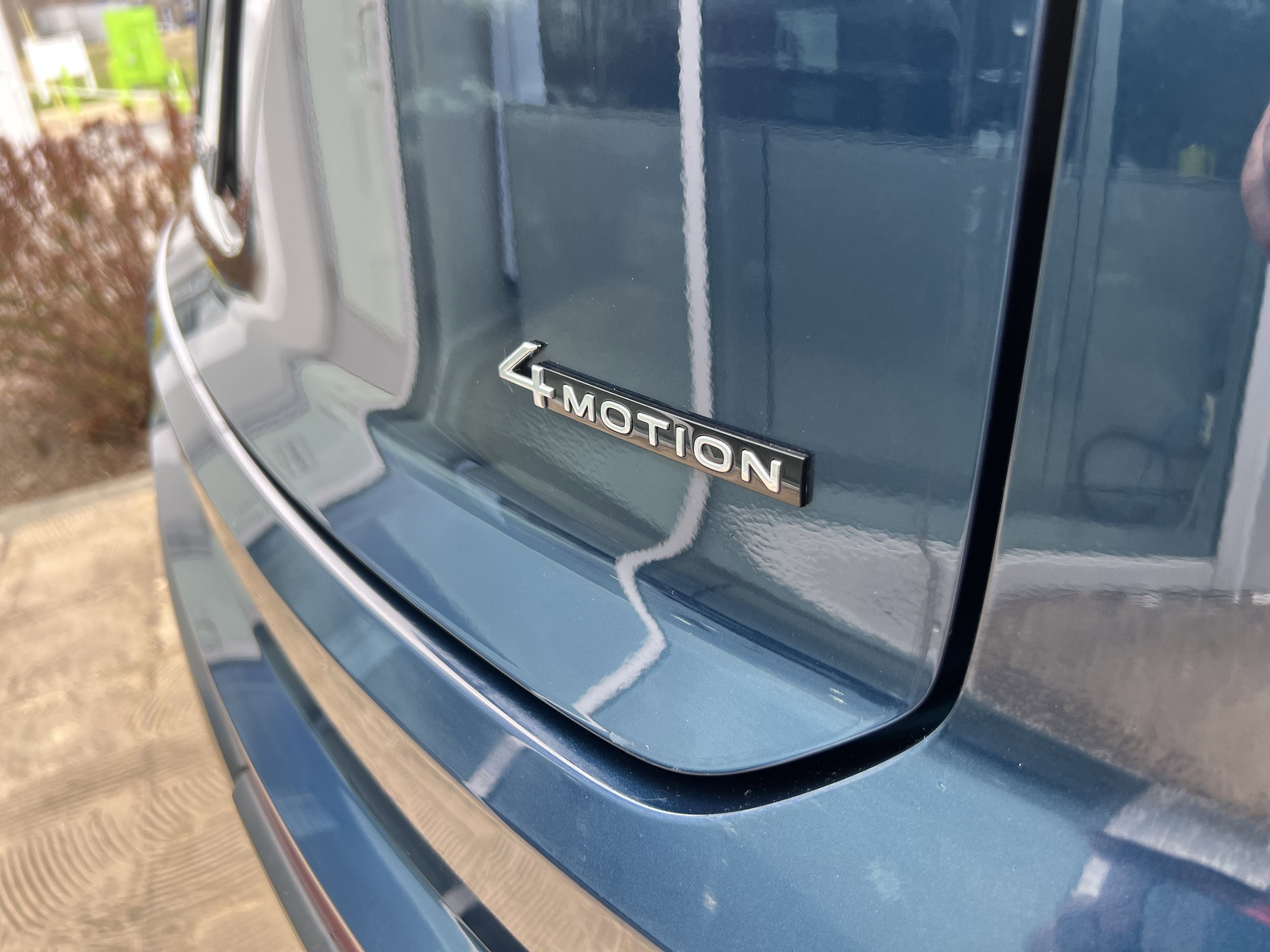 2023 Volkswagen Atlas Cross Sport 2.0T SE