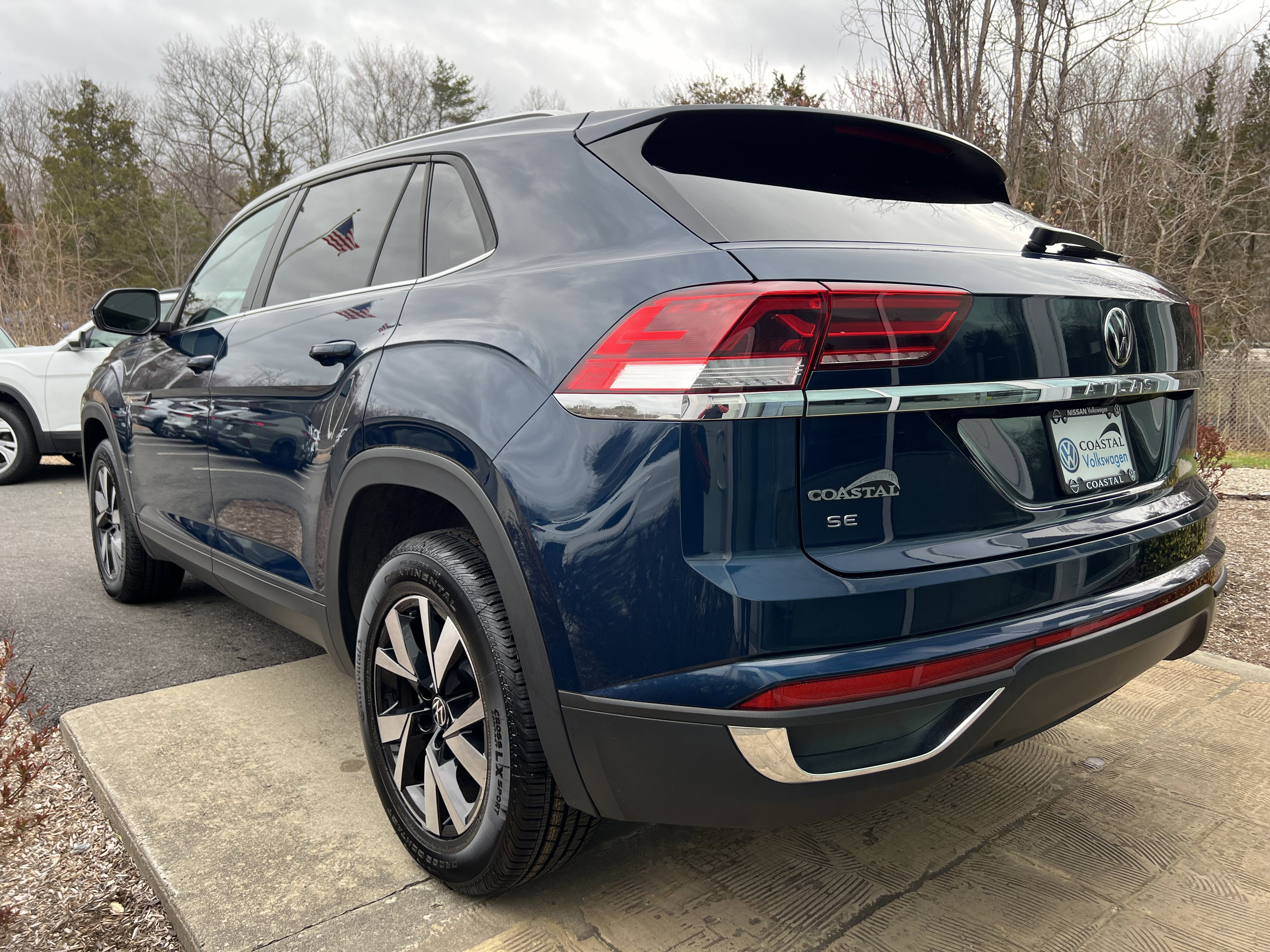 2023 Volkswagen Atlas Cross Sport 2.0T SE