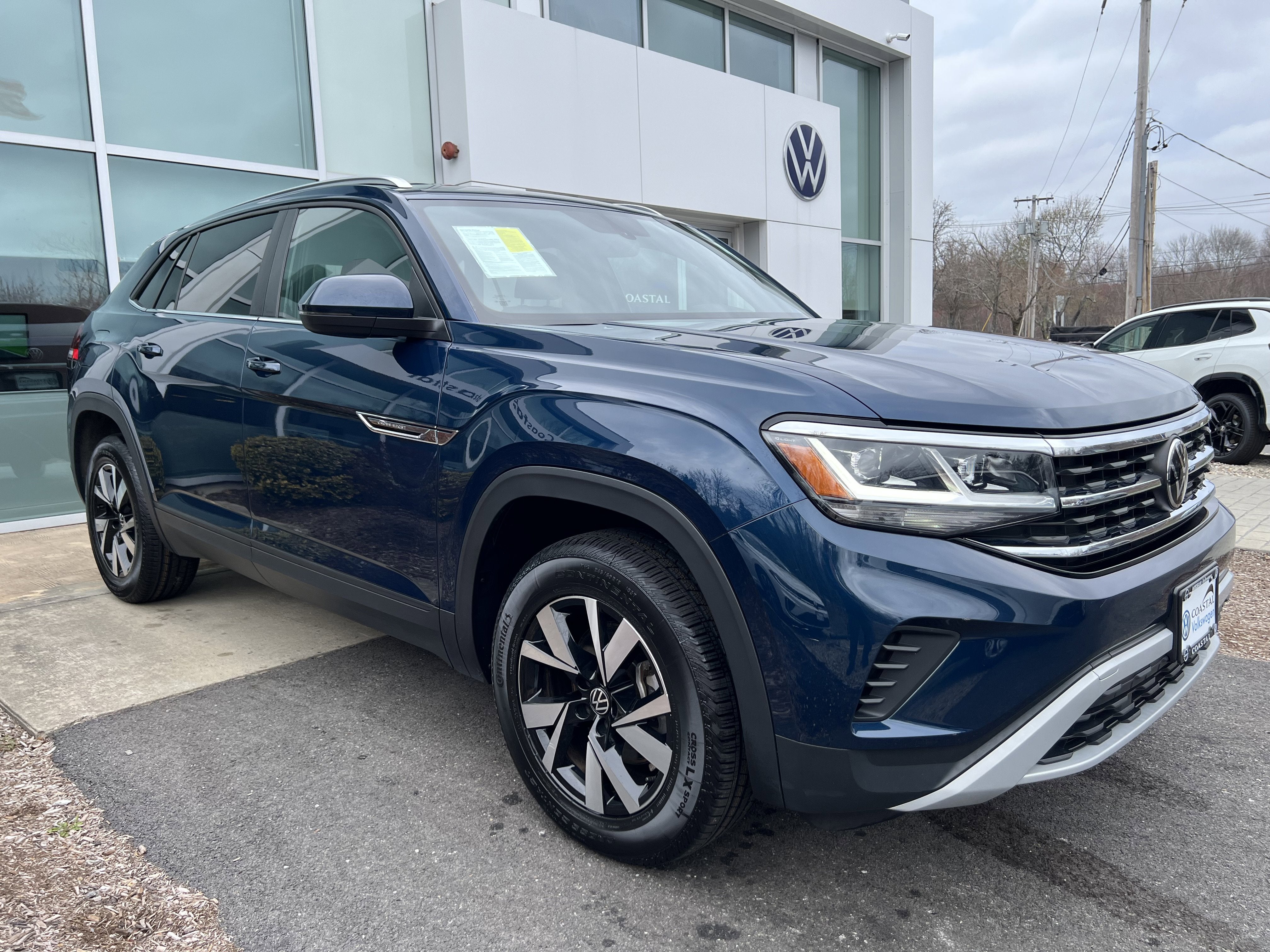 2023 Volkswagen Atlas Cross Sport 2.0T SE