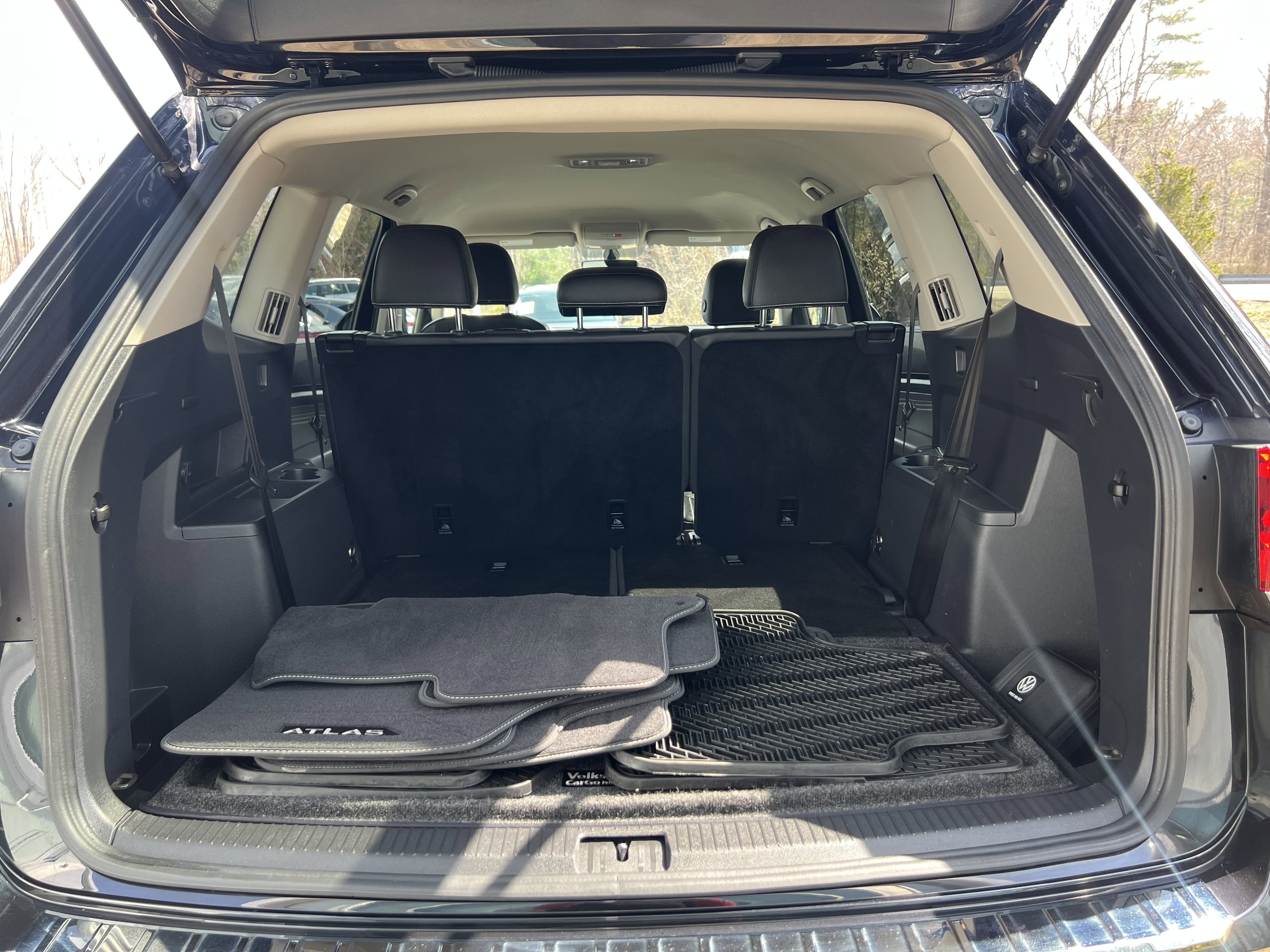 2023 Volkswagen Atlas 2.0T SE