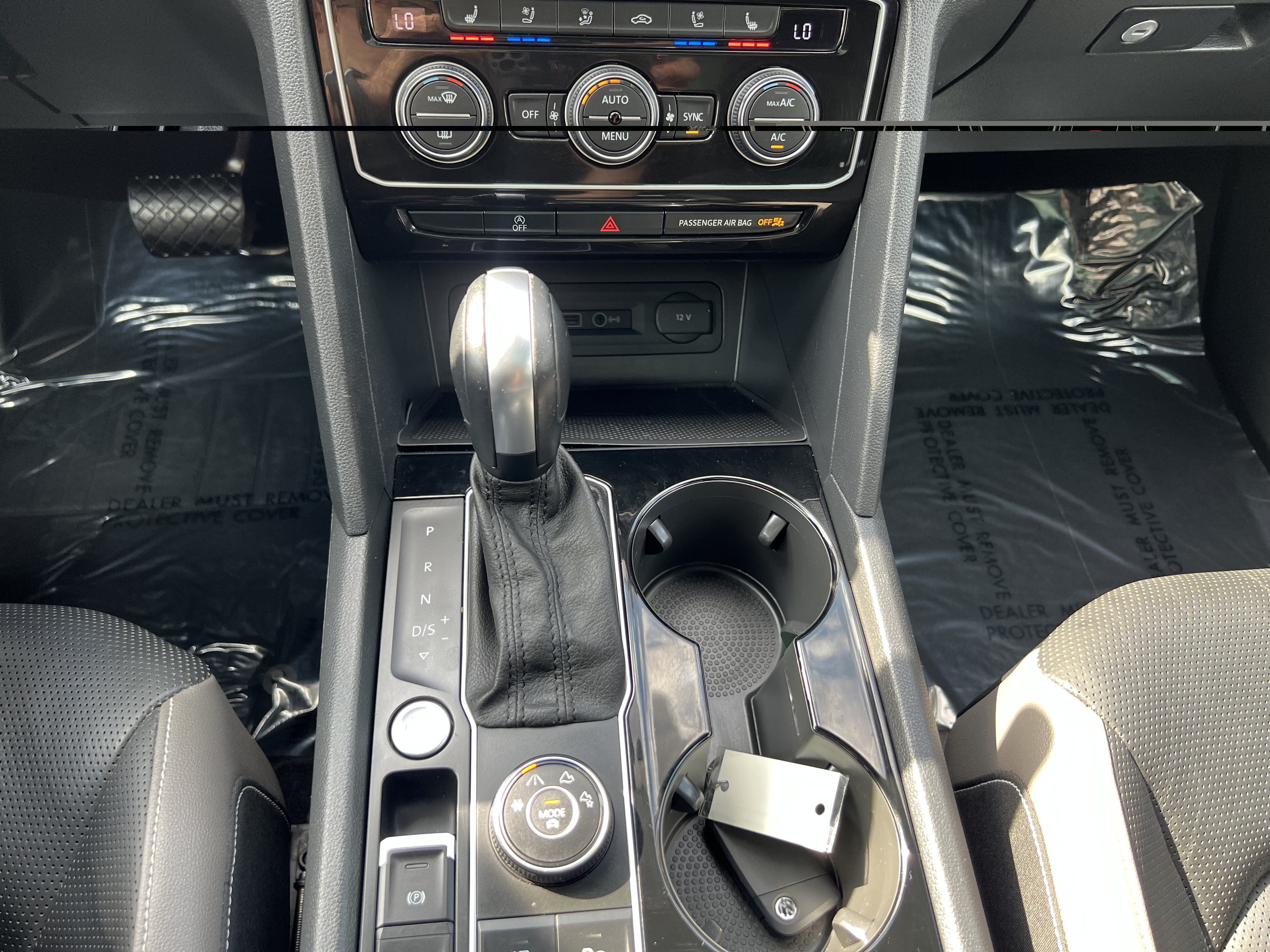 2020 Volkswagen Atlas Cross Sport 3.6L V6 SEL Premium