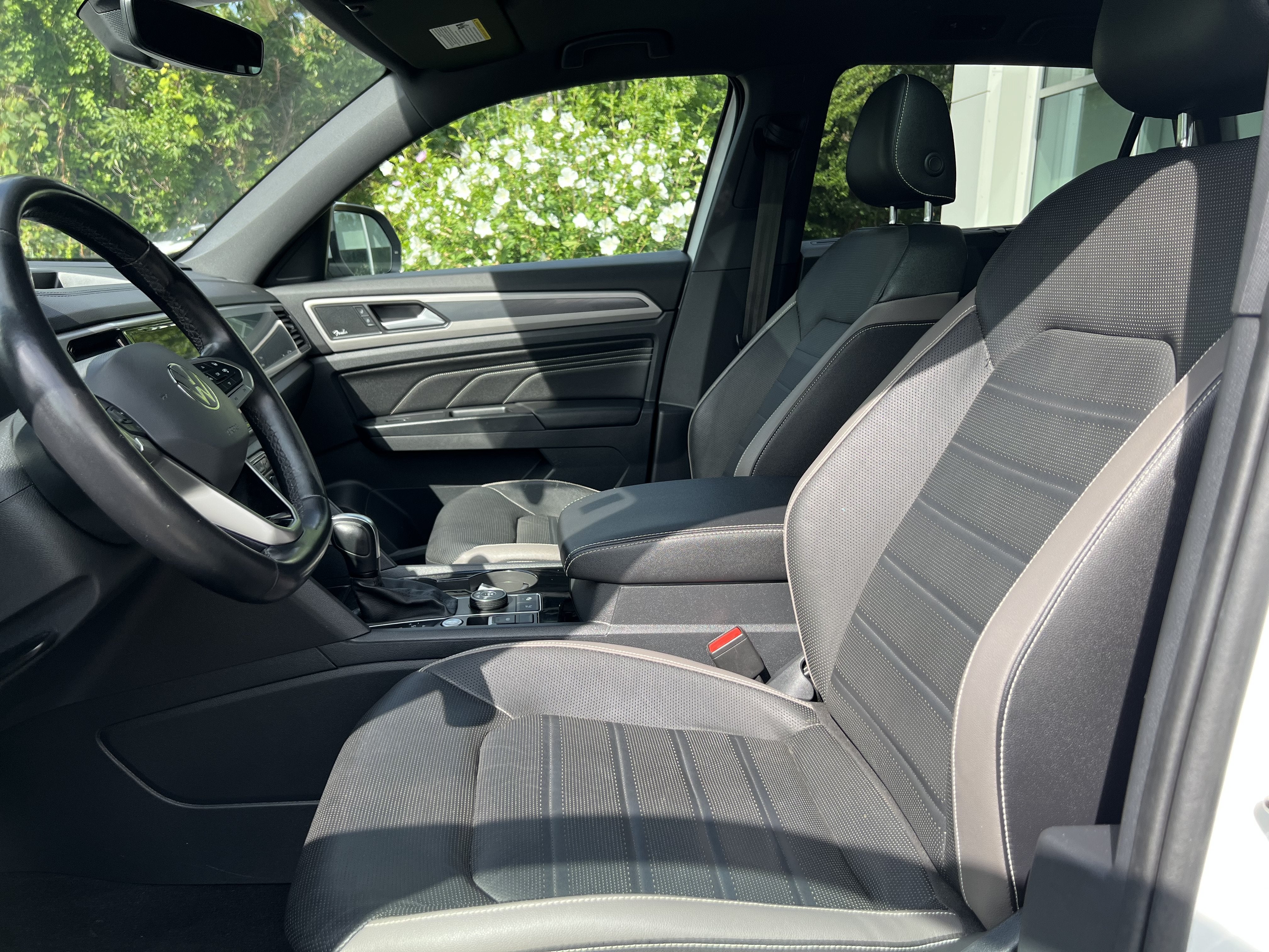 2020 Volkswagen Atlas Cross Sport 3.6L V6 SEL Premium