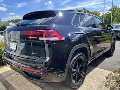 2023 Volkswagen Atlas Cross Sport 2.0T SEL R-Line Black
